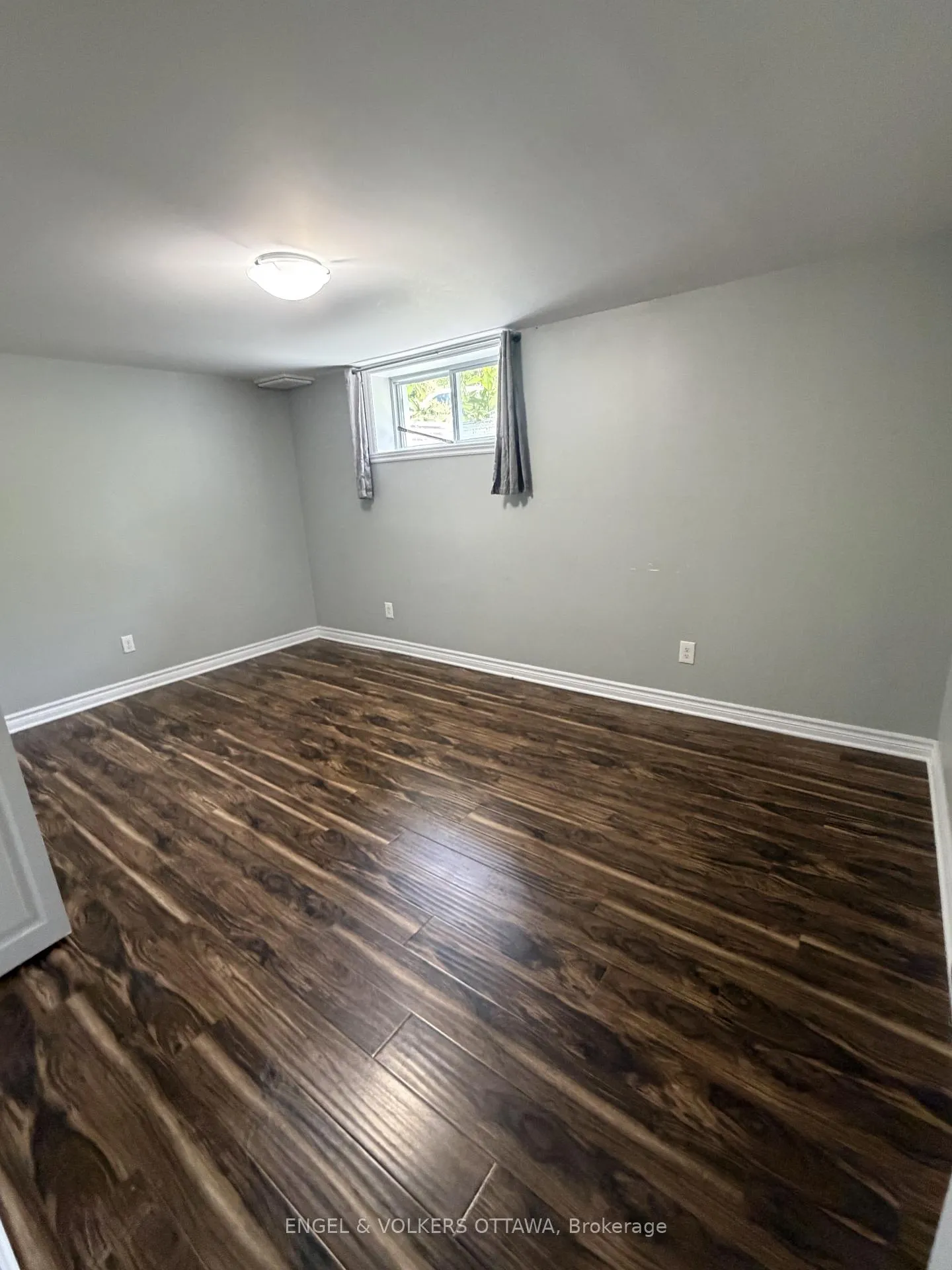 Photo 13 of Unit B, 1199 Old Montreal Road, Ottawa, Camelot — HOMEH