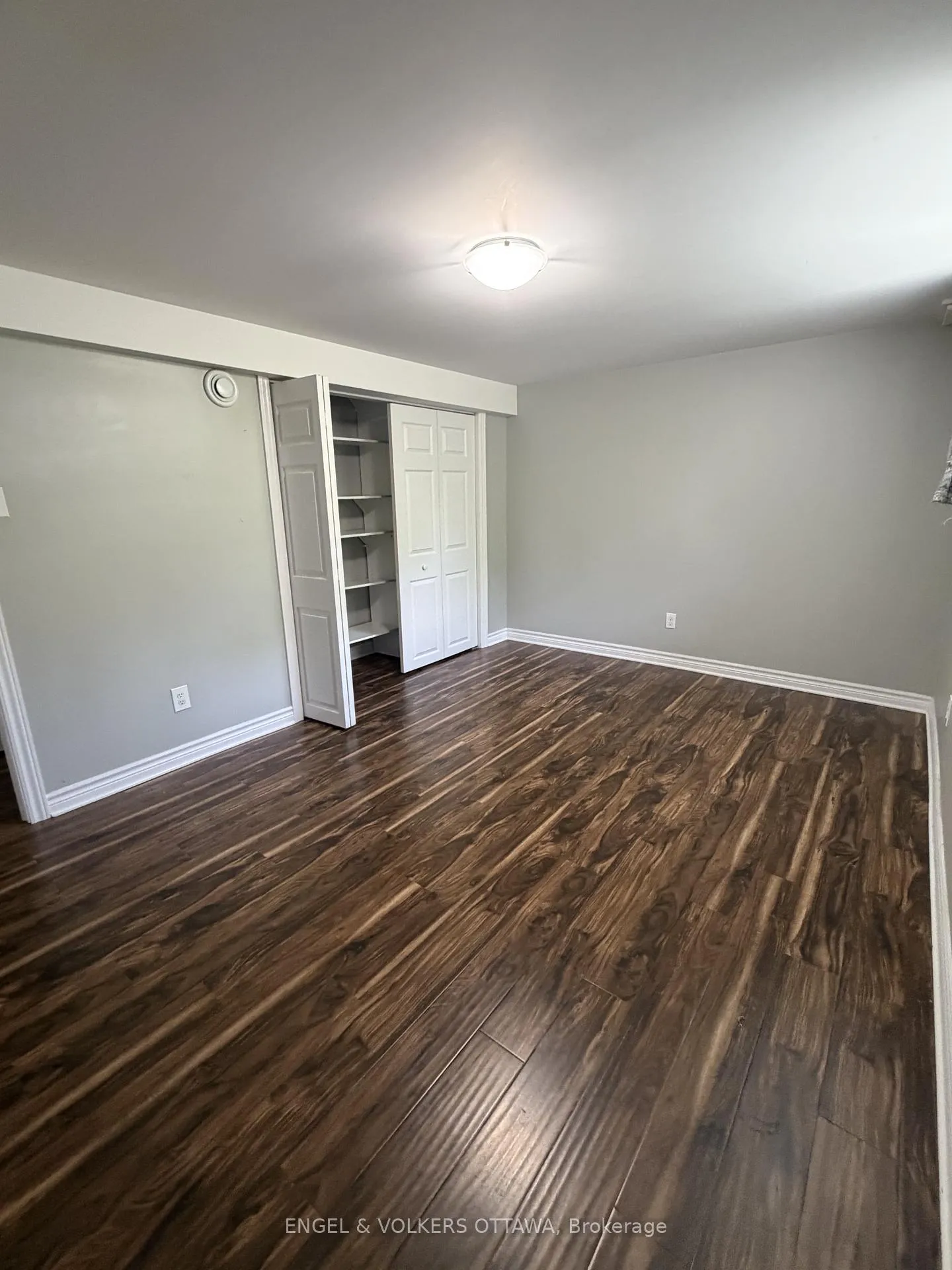 Photo 15 of Unit B, 1199 Old Montreal Road, Ottawa, Camelot — HOMEH