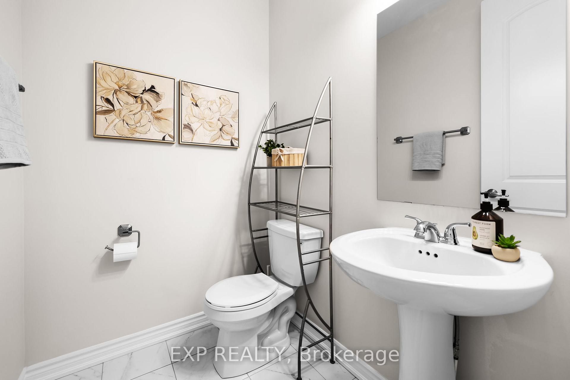 Photo 10 of 1074 Chapman Mills Drive, Ottawa, Barrhaven - Heritage Park — HOMEH