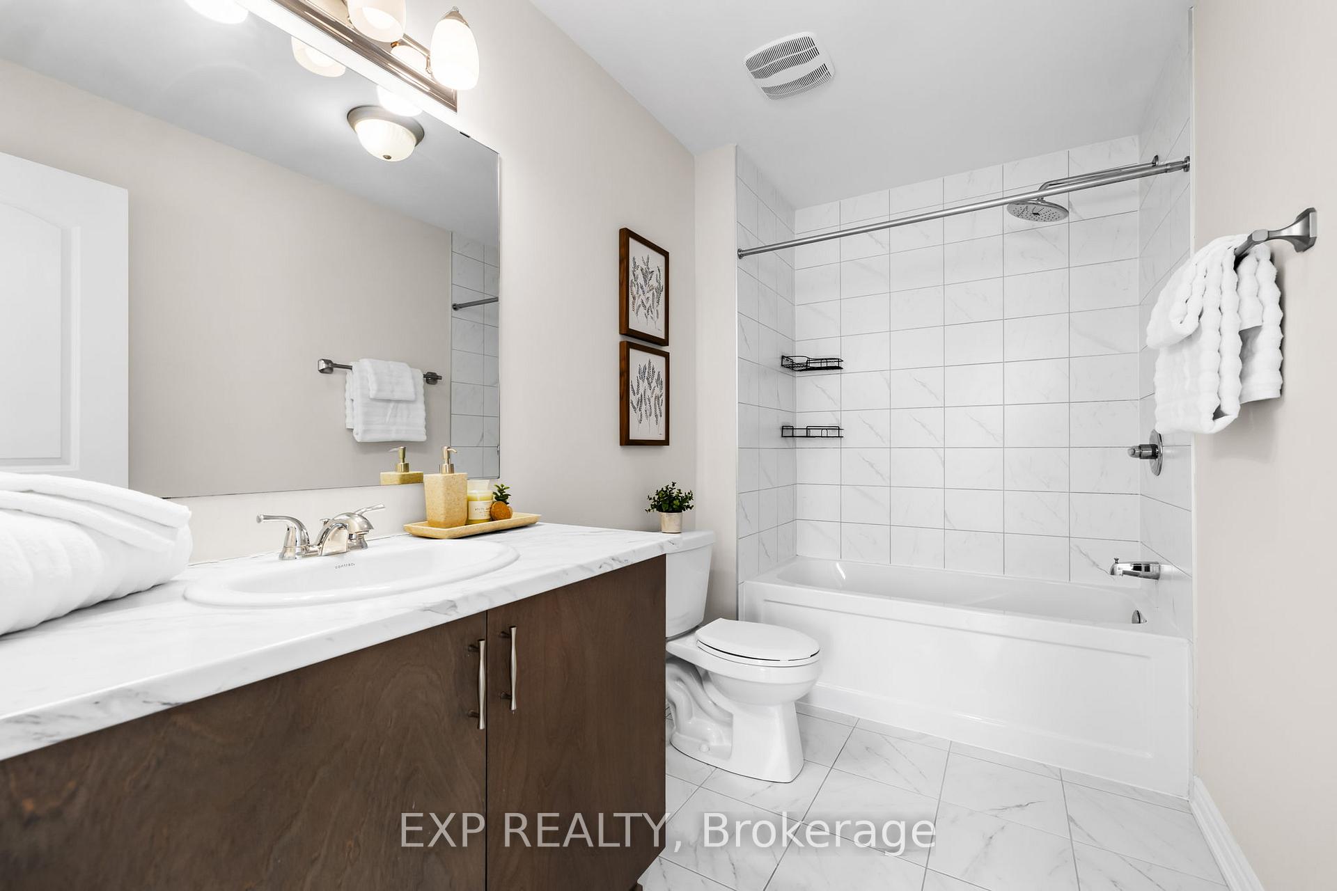 Photo 13 of 1074 Chapman Mills Drive, Ottawa, Barrhaven - Heritage Park — HOMEH