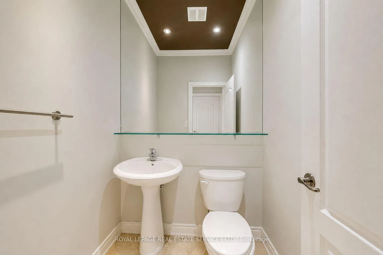Photo 21 of 2473 Tesla Crescent, Oakville, Joshua Creek — HOMEH