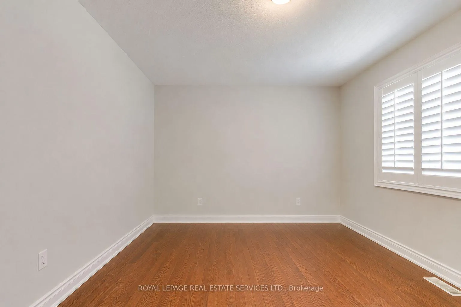 Photo 34 of 2473 Tesla Crescent, Oakville, Joshua Creek — HOMEH