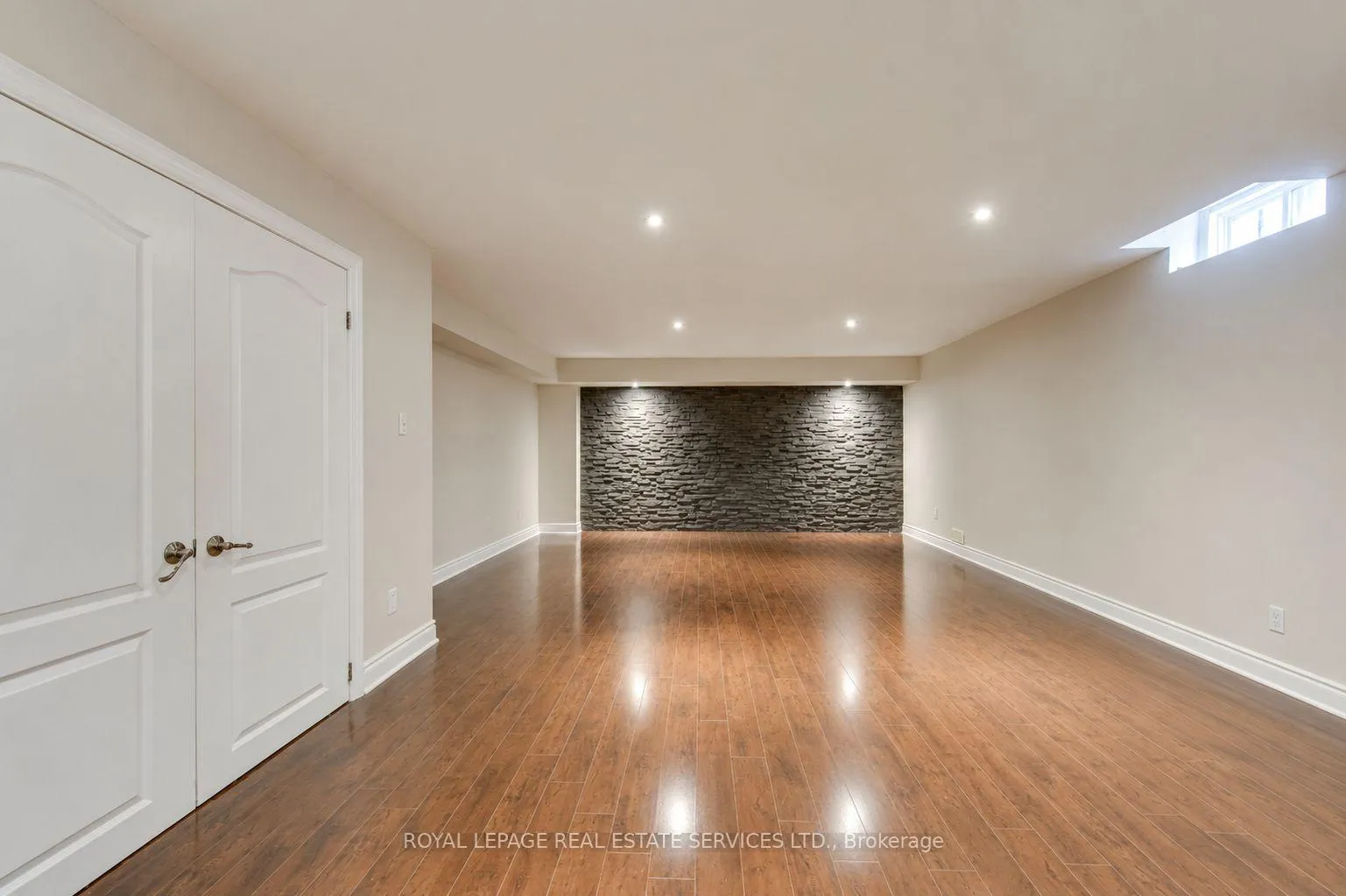 Photo 37 of 2473 Tesla Crescent, Oakville, Joshua Creek — HOMEH