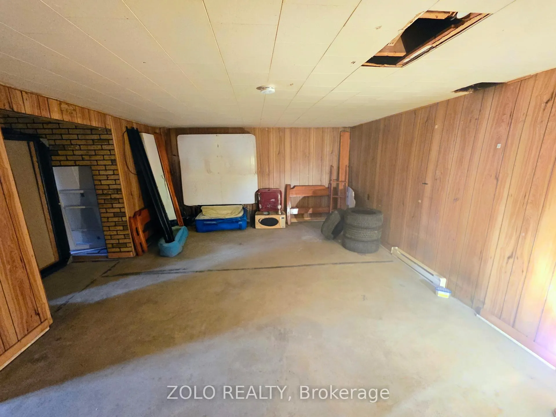 Photo 13 of Unit 35, 90 Rosemund Crescent, Kingston, West of Sir John A. Blvd — HOMEH