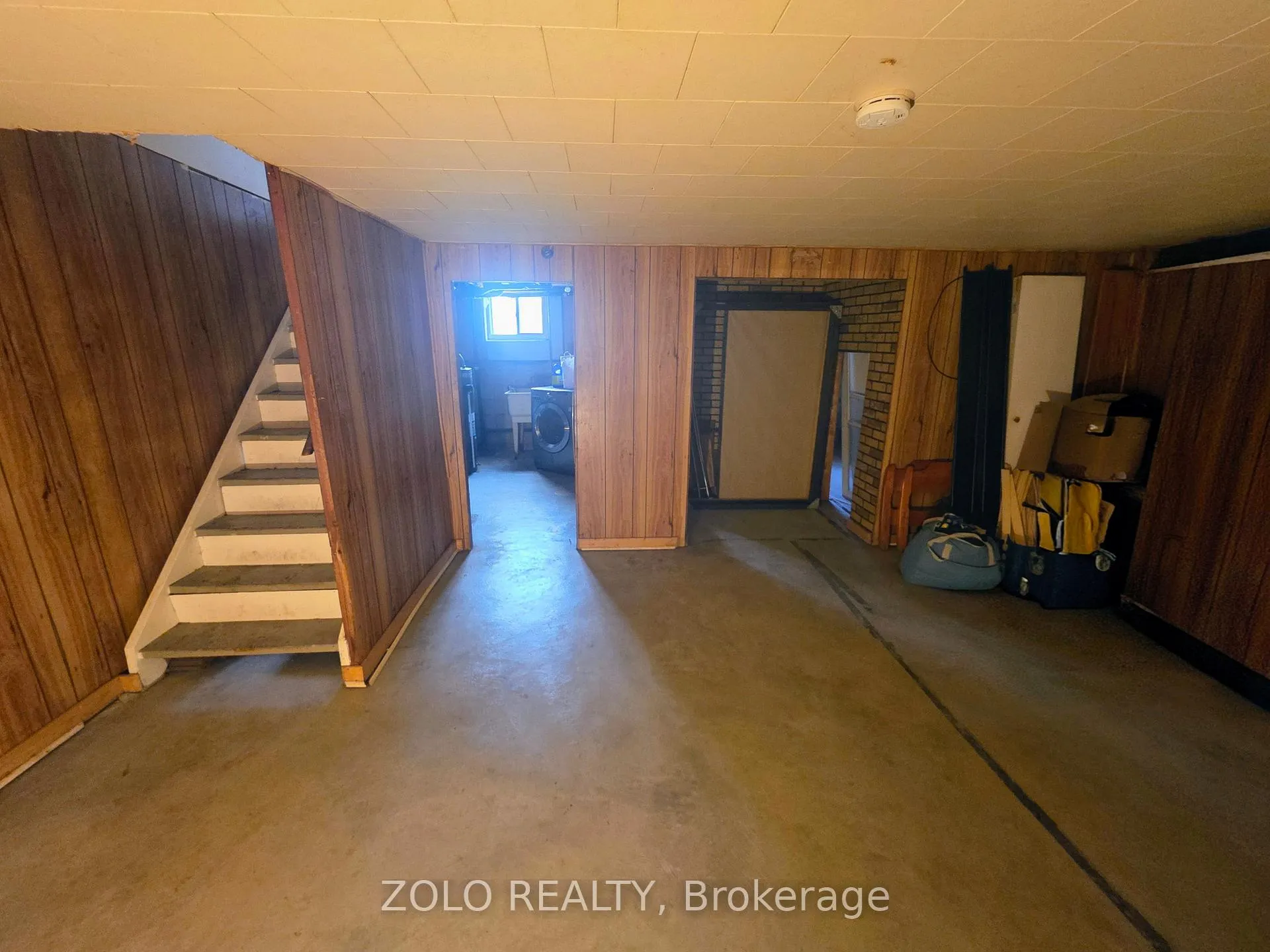 Photo 15 of Unit 35, 90 Rosemund Crescent, Kingston, West of Sir John A. Blvd — HOMEH