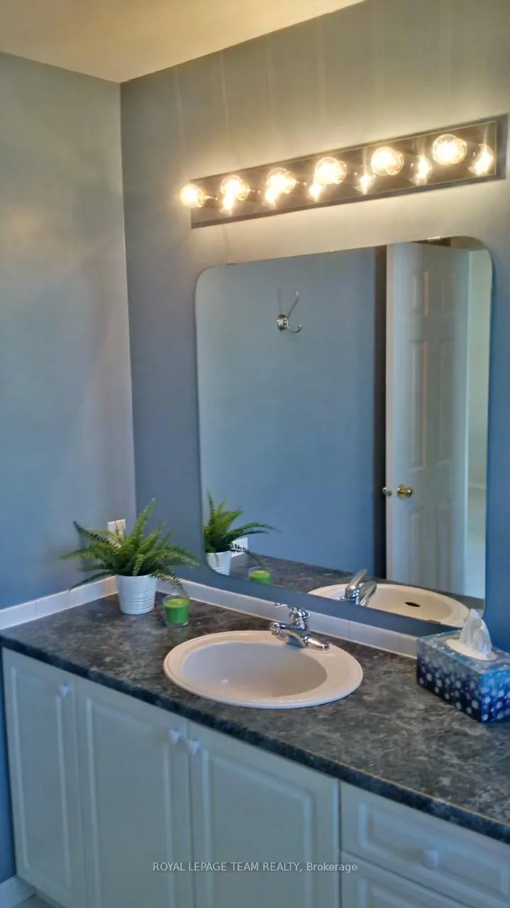 Photo 12 of 2211 Esprit Drive, Ottawa, Avalon East — HOMEH
