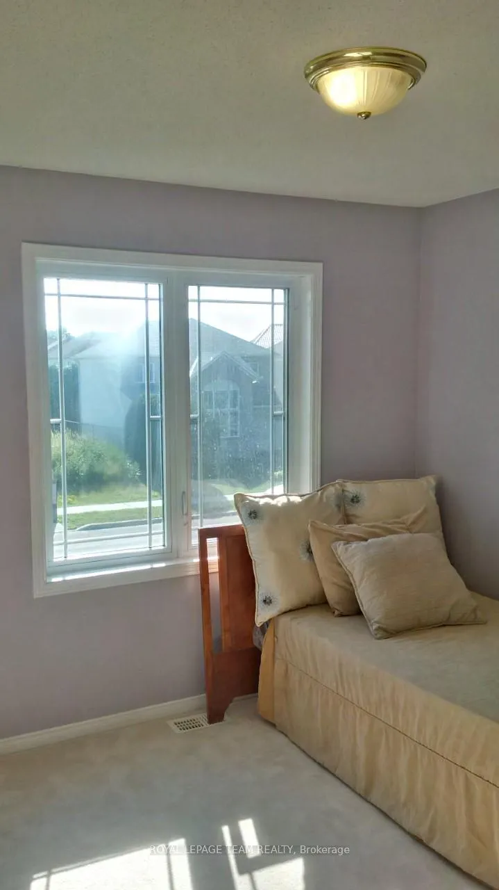 Photo 16 of 2211 Esprit Drive, Ottawa, Avalon East — HOMEH
