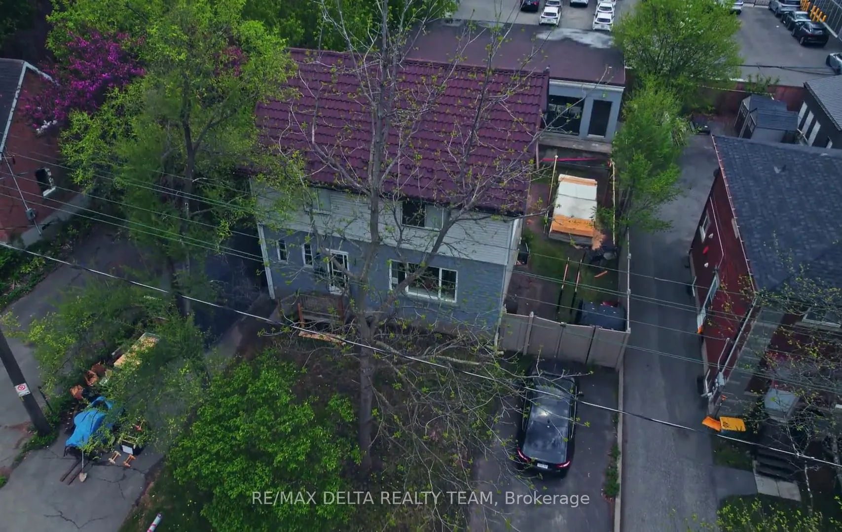 Photo 2 of 538 Mutual Street, Ottawa, Castle Heights — HOMEH