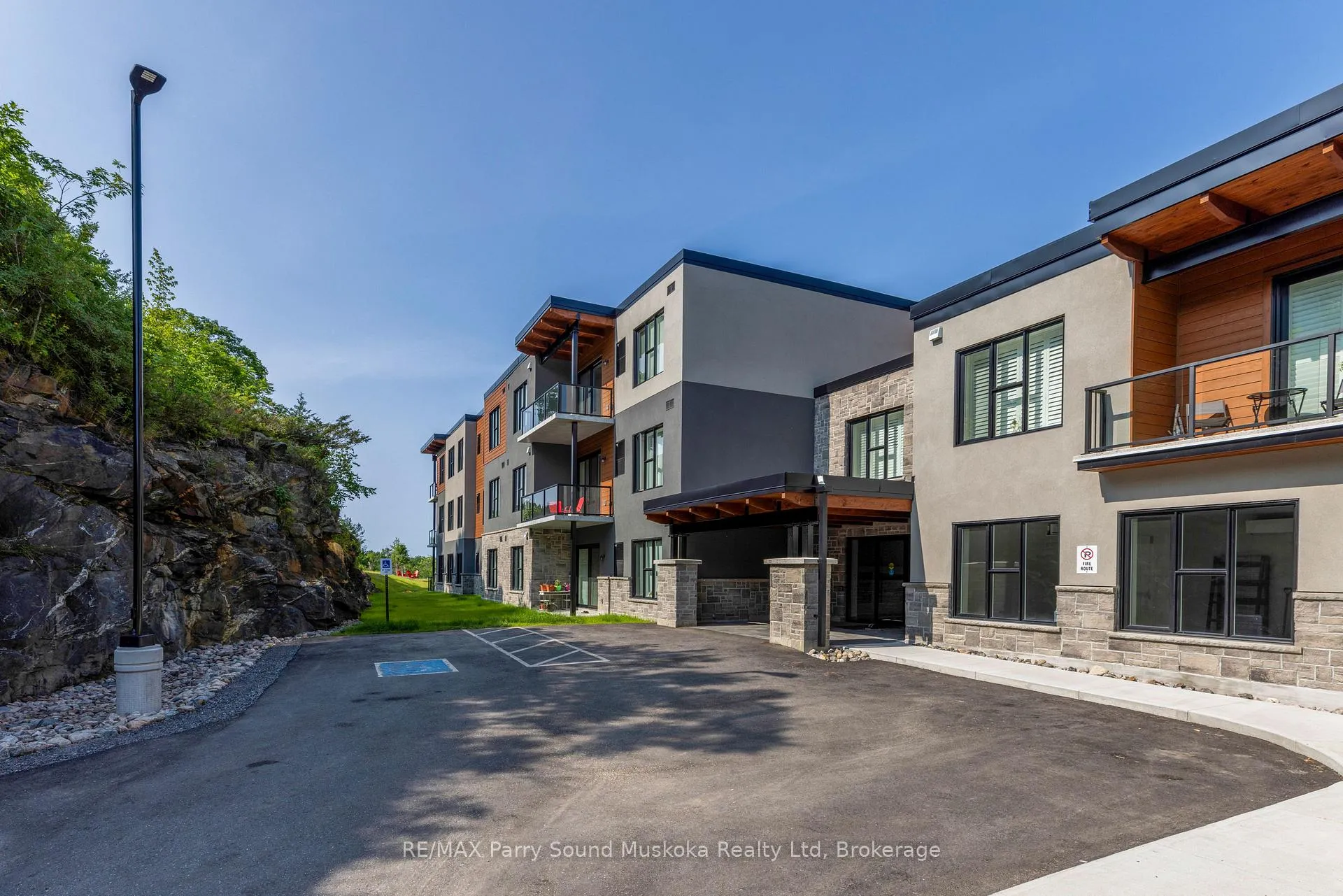 Photo 2 of Unit 105, 20 Salt Dock Road, Parry Sound — HOMEH