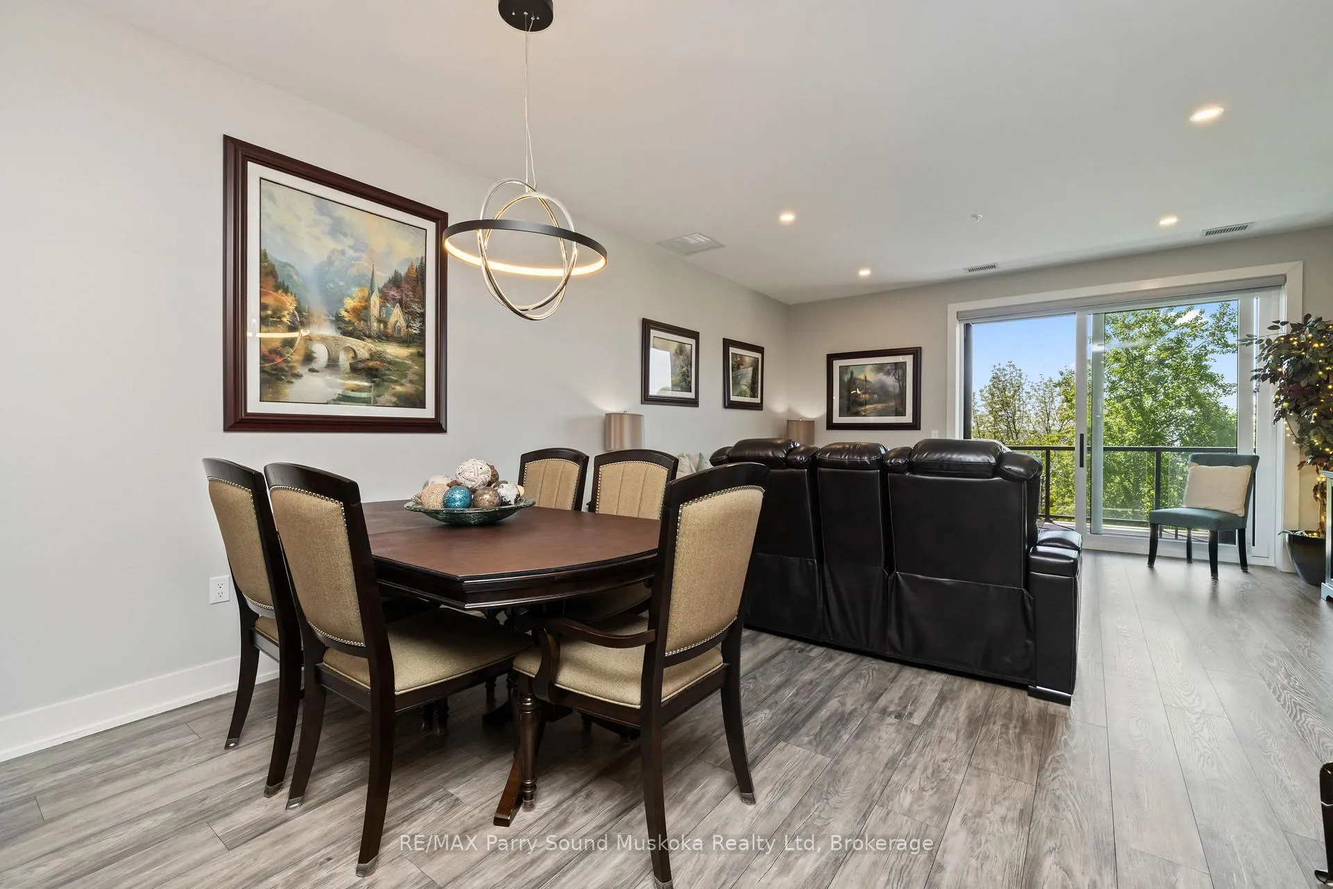 Photo 4 of Unit 105, 20 Salt Dock Road, Parry Sound — HOMEH