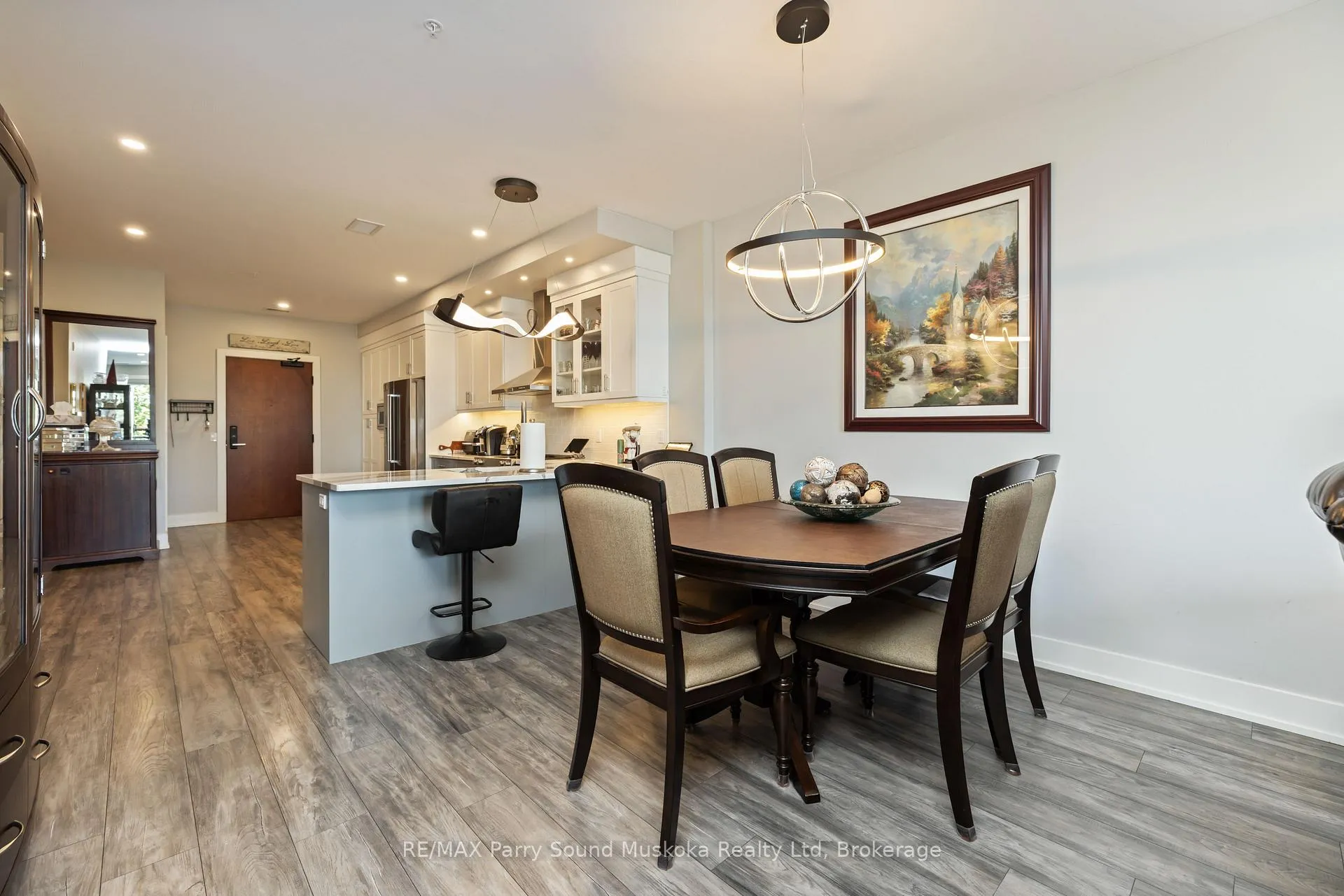Photo 5 of Unit 105, 20 Salt Dock Road, Parry Sound — HOMEH