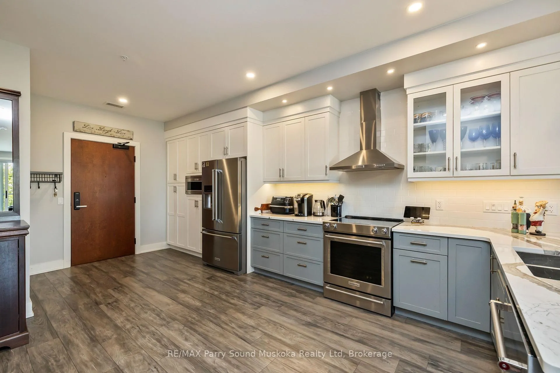 Photo 13 of Unit 105, 20 Salt Dock Road, Parry Sound — HOMEH