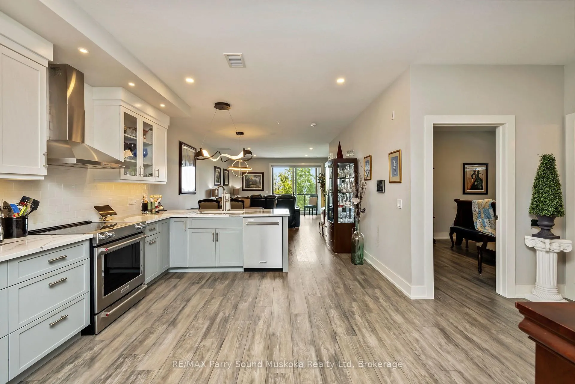 Photo 14 of Unit 105, 20 Salt Dock Road, Parry Sound — HOMEH