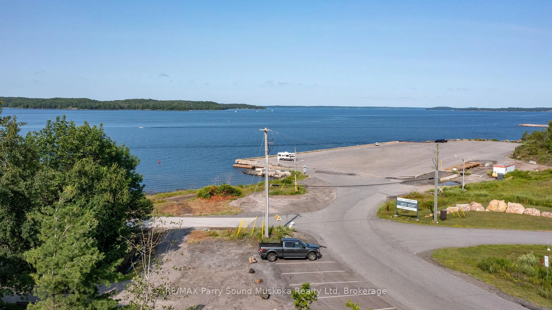 Photo 26 of Unit 105, 20 Salt Dock Road, Parry Sound — HOMEH