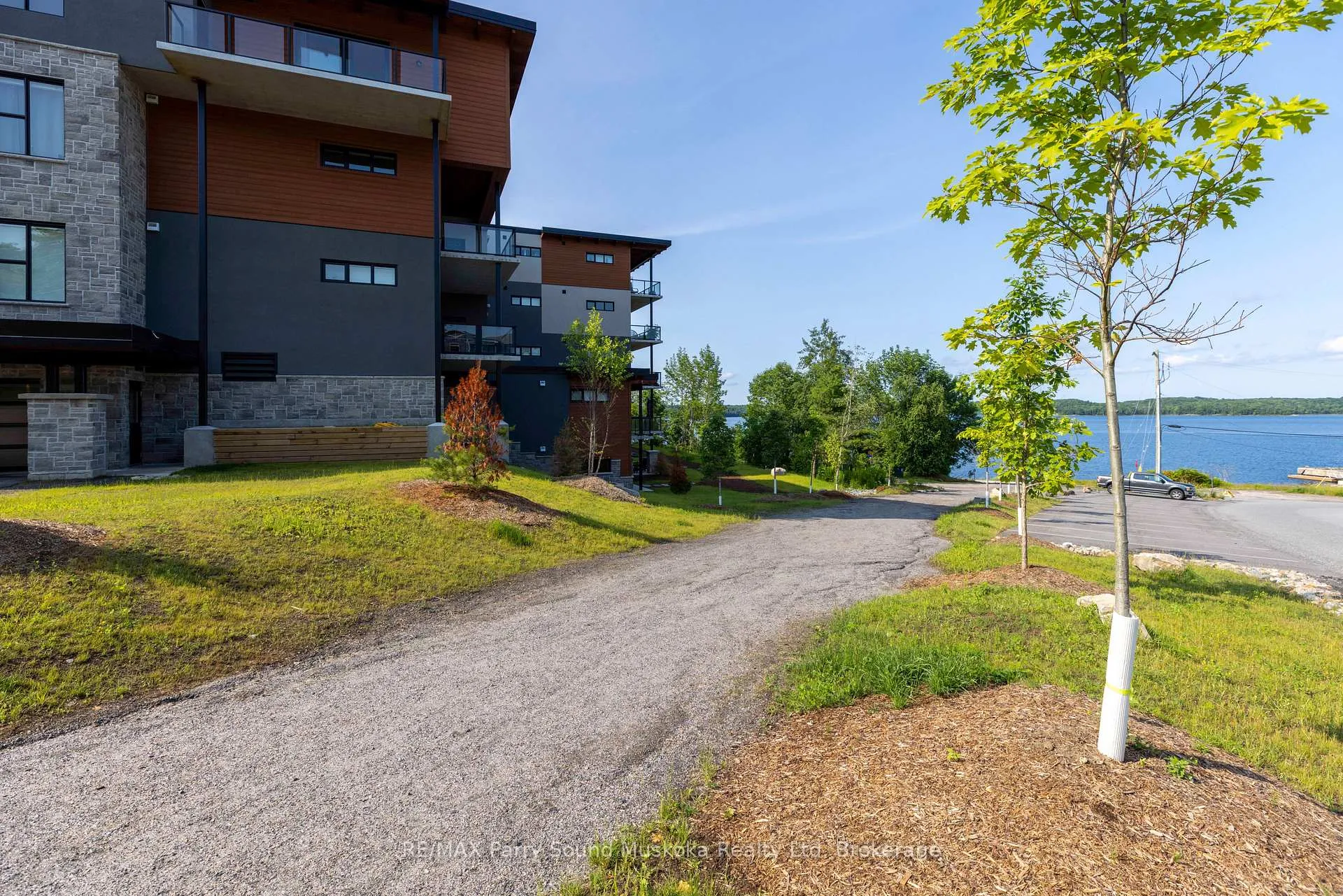 Photo 30 of Unit 105, 20 Salt Dock Road, Parry Sound — HOMEH