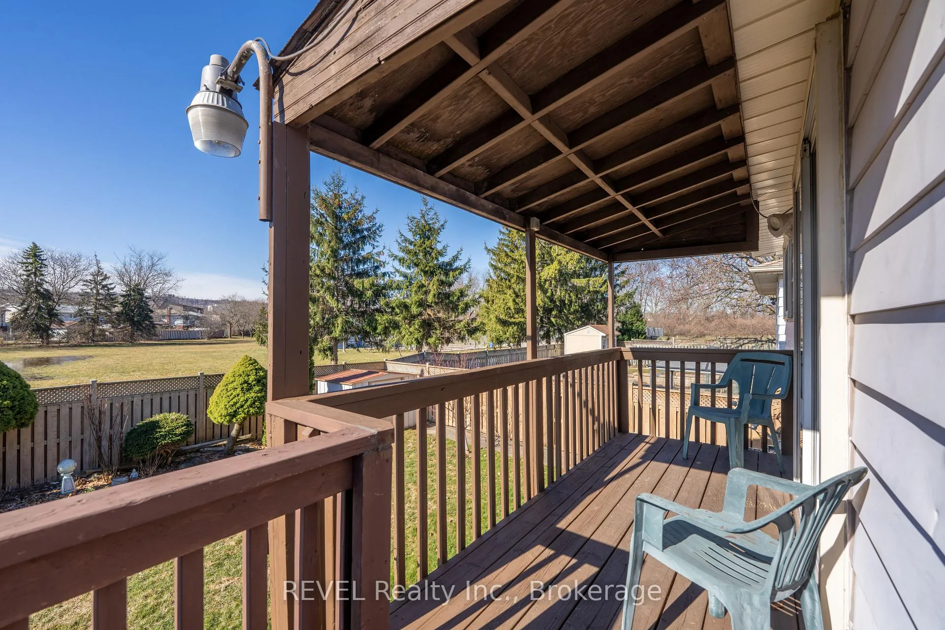 Photo 42 of 19 Lynwood Drive, Hamilton, Stoney Creek — HOMEH