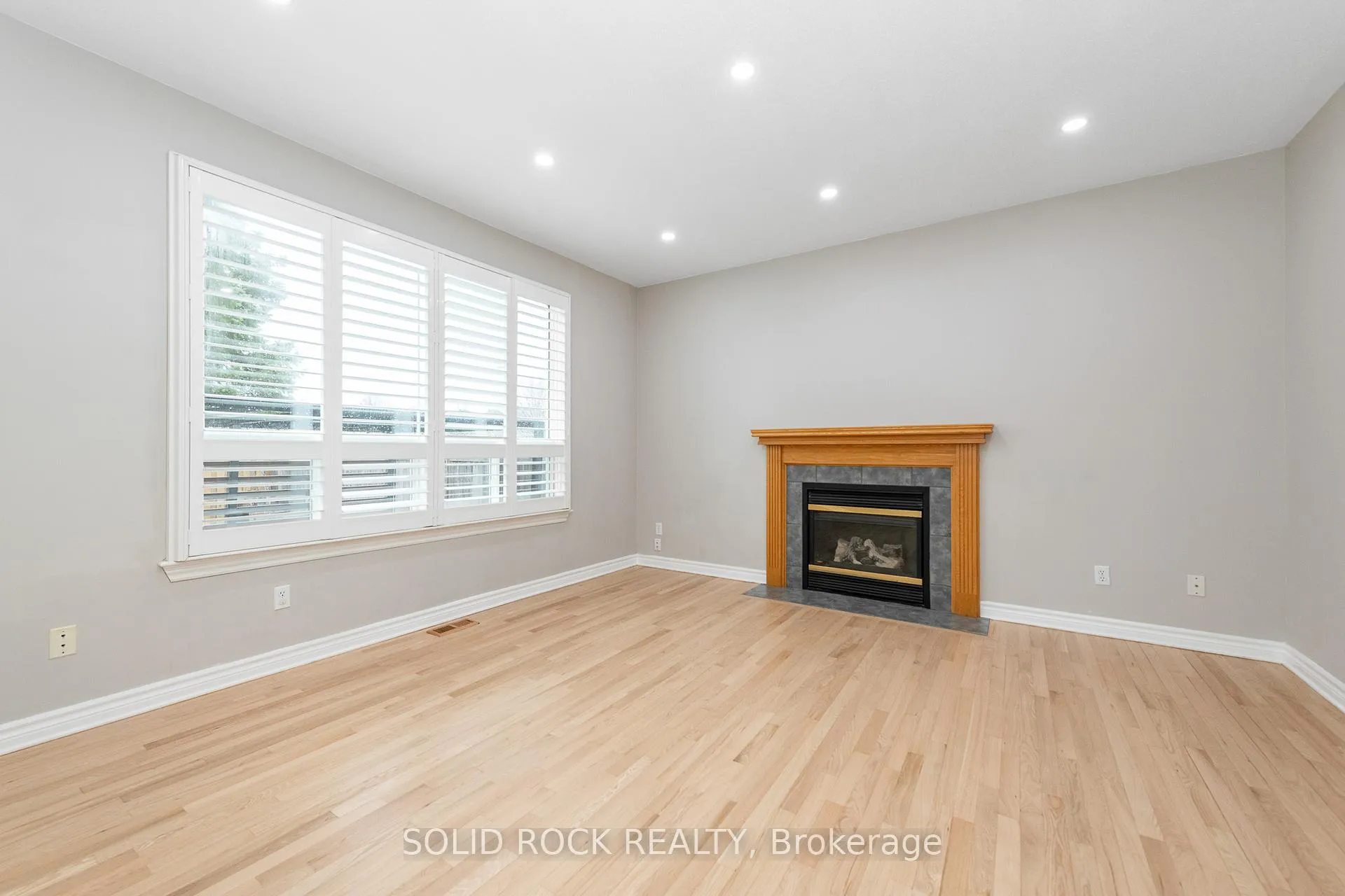 Photo 10 of 55 Gleeson Way W, Ottawa, Barrhaven - Longfields — HOMEH