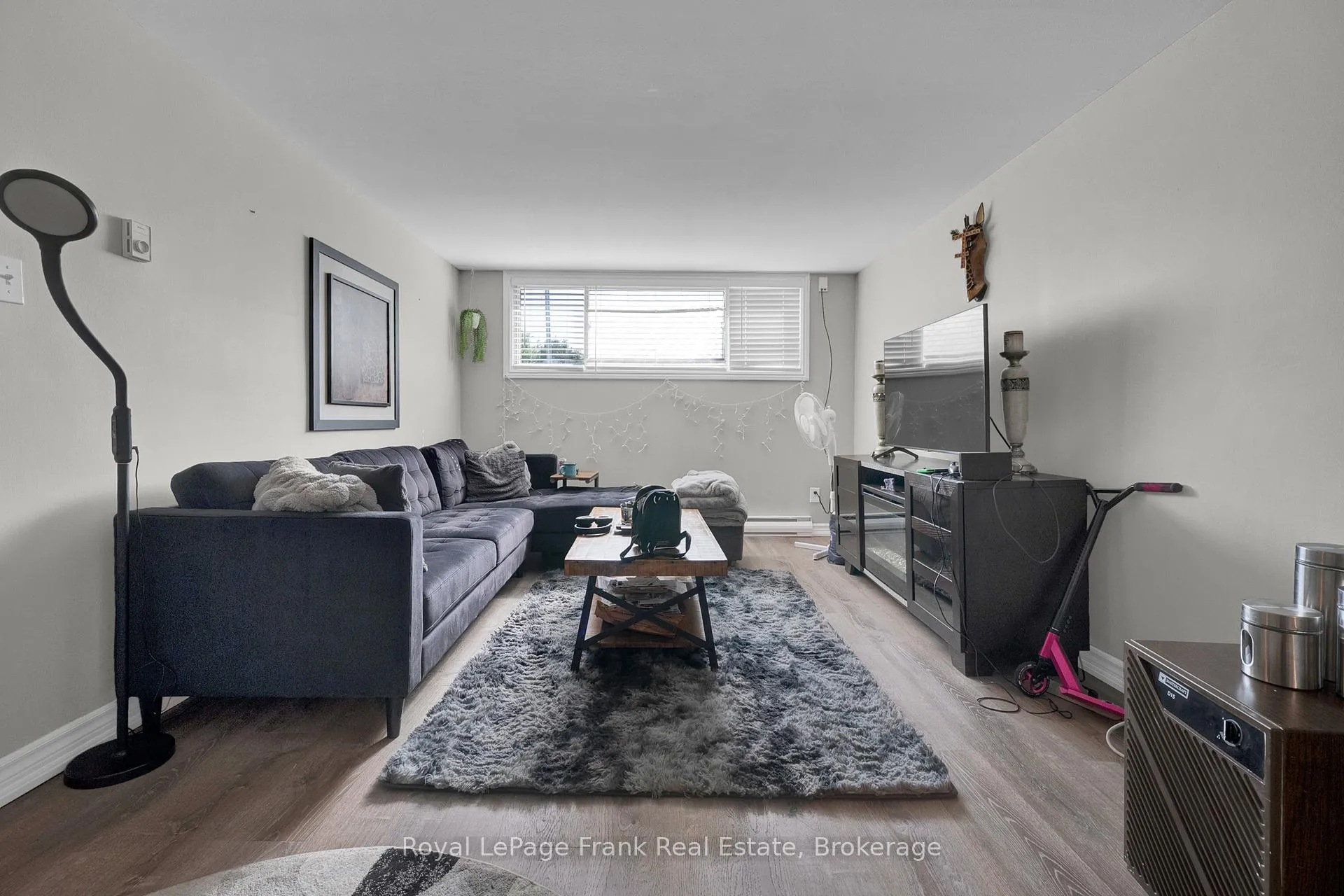 Photo 16 of 596 Talbot Court, Oshawa, Vanier — HOMEH