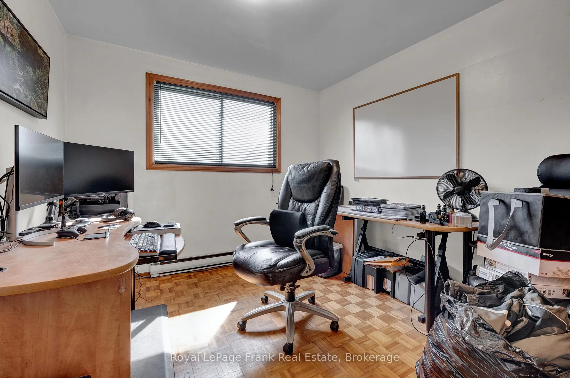 Photo 36 of 596 Talbot Court, Oshawa, Vanier — HOMEH