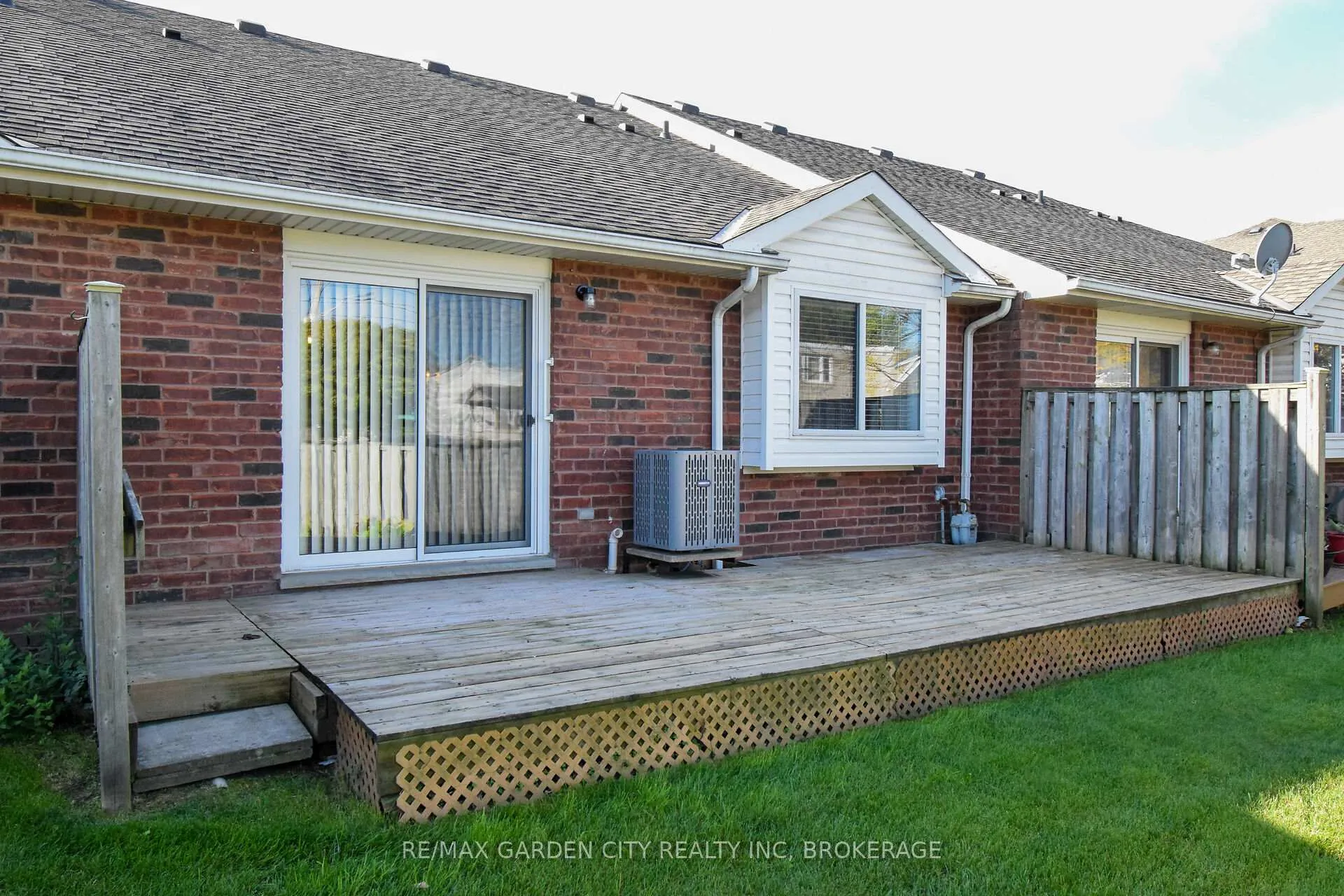 Photo 29 of Unit 11, 162 First Street, Welland, Lincoln/Crowland — HOMEH