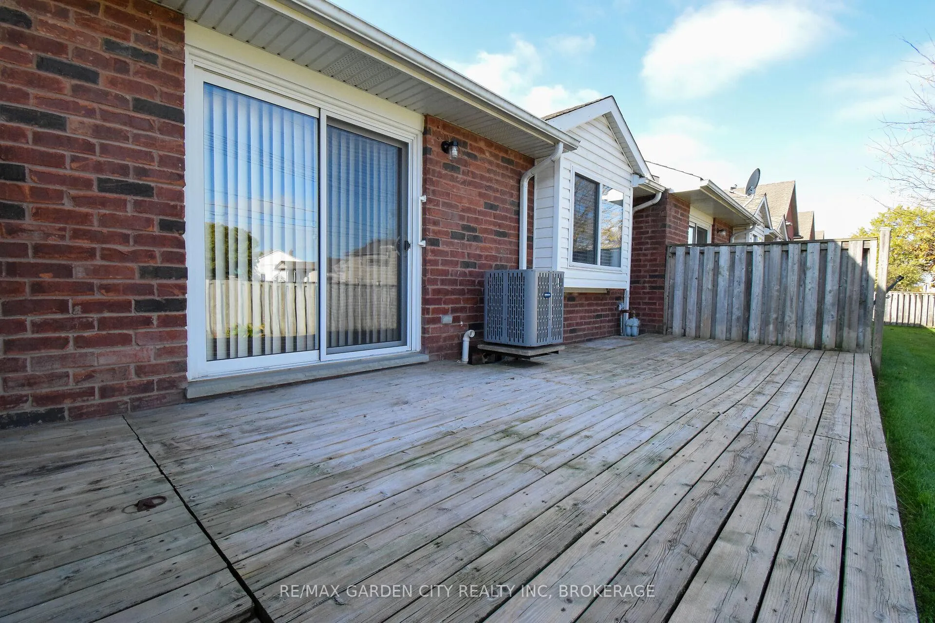 Photo 30 of Unit 11, 162 First Street, Welland, Lincoln/Crowland — HOMEH