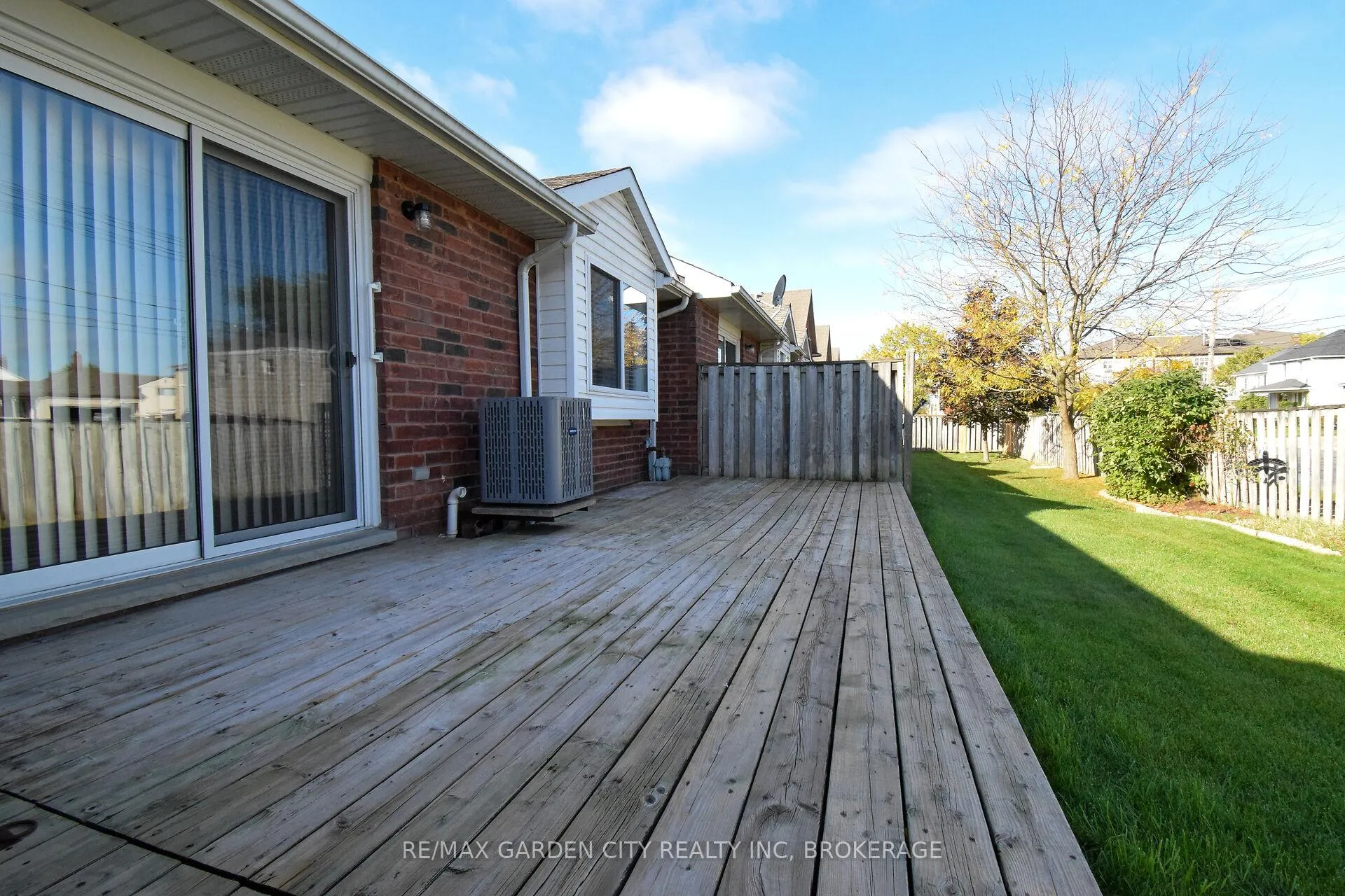 Photo 31 of Unit 11, 162 First Street, Welland, Lincoln/Crowland — HOMEH