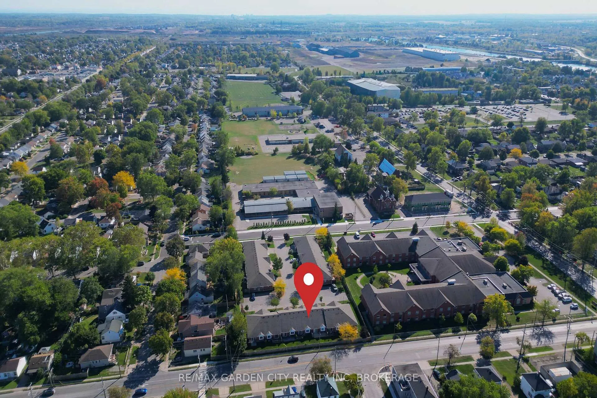 Photo 37 of Unit 11, 162 First Street, Welland, Lincoln/Crowland — HOMEH