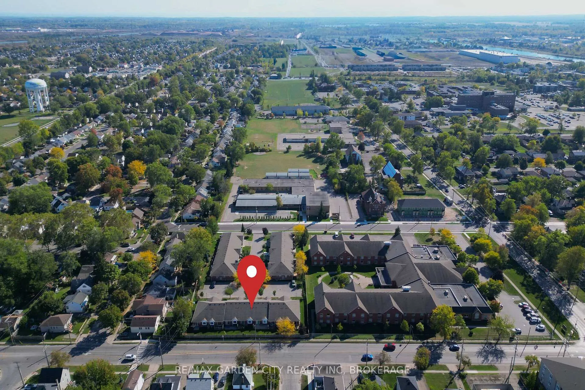 Photo 38 of Unit 11, 162 First Street, Welland, Lincoln/Crowland — HOMEH