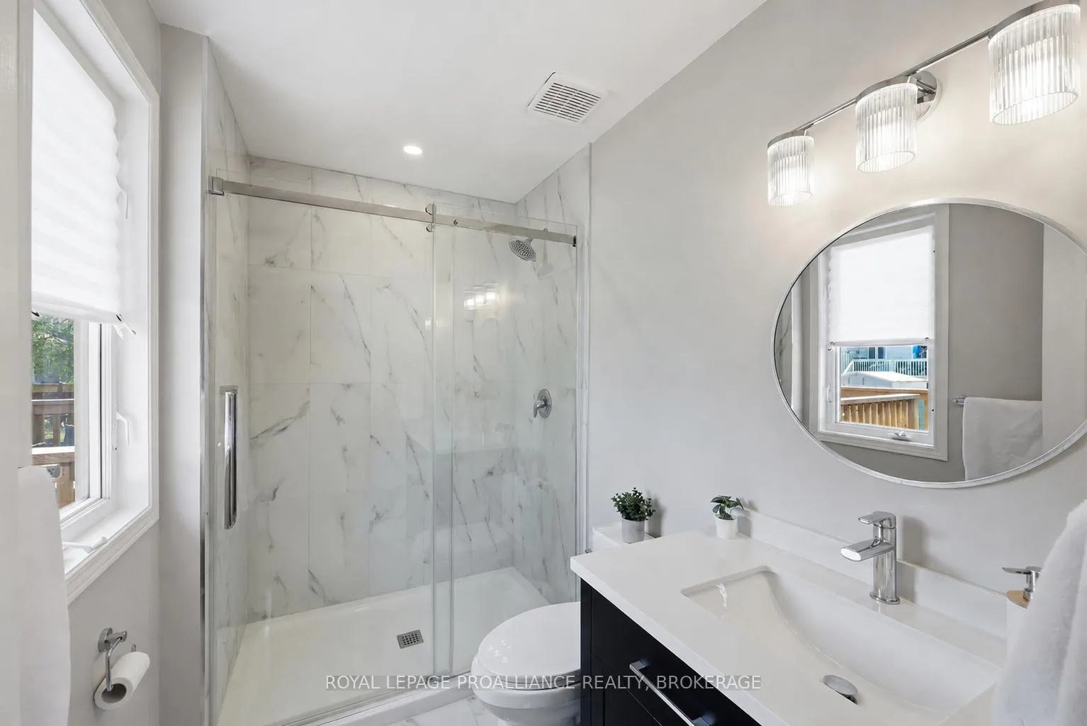 Photo 17 of 1380 Fisher Crescent, Kingston, City Southwest — HOMEH