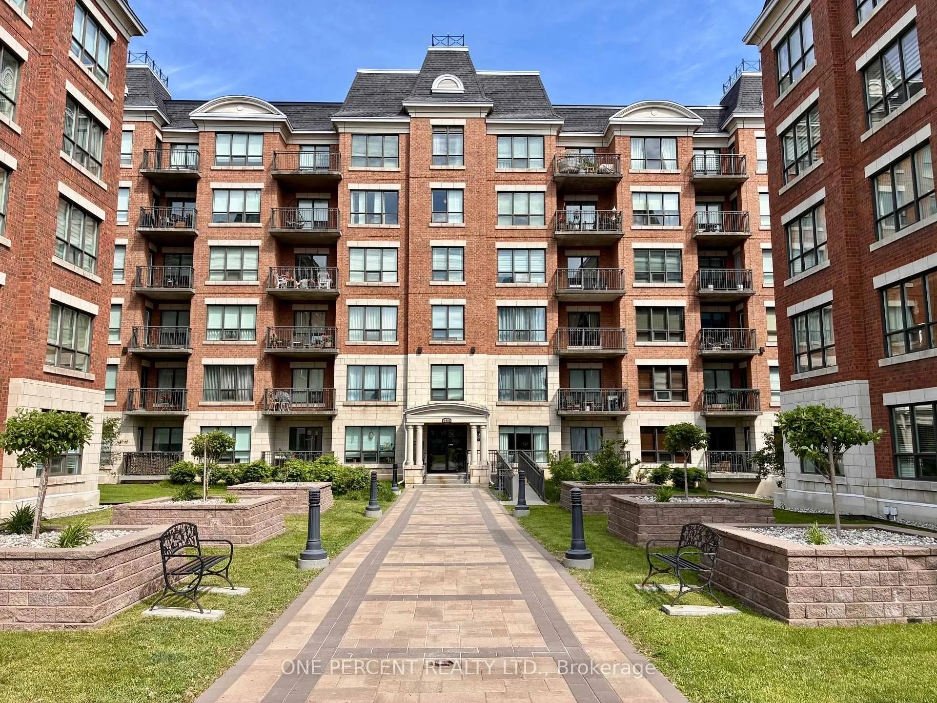 Photo 2 of Unit 316, 955 Beauparc Private, Ottawa, Cyrville — HOMEH