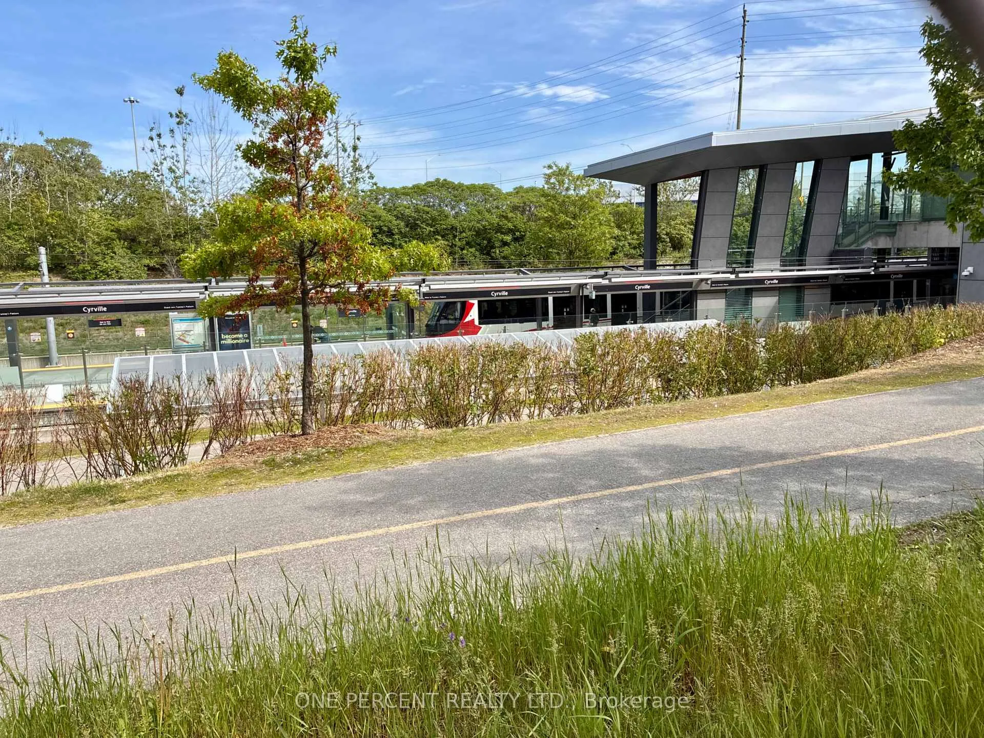 Photo 4 of Unit 316, 955 Beauparc Private, Ottawa, Cyrville — HOMEH