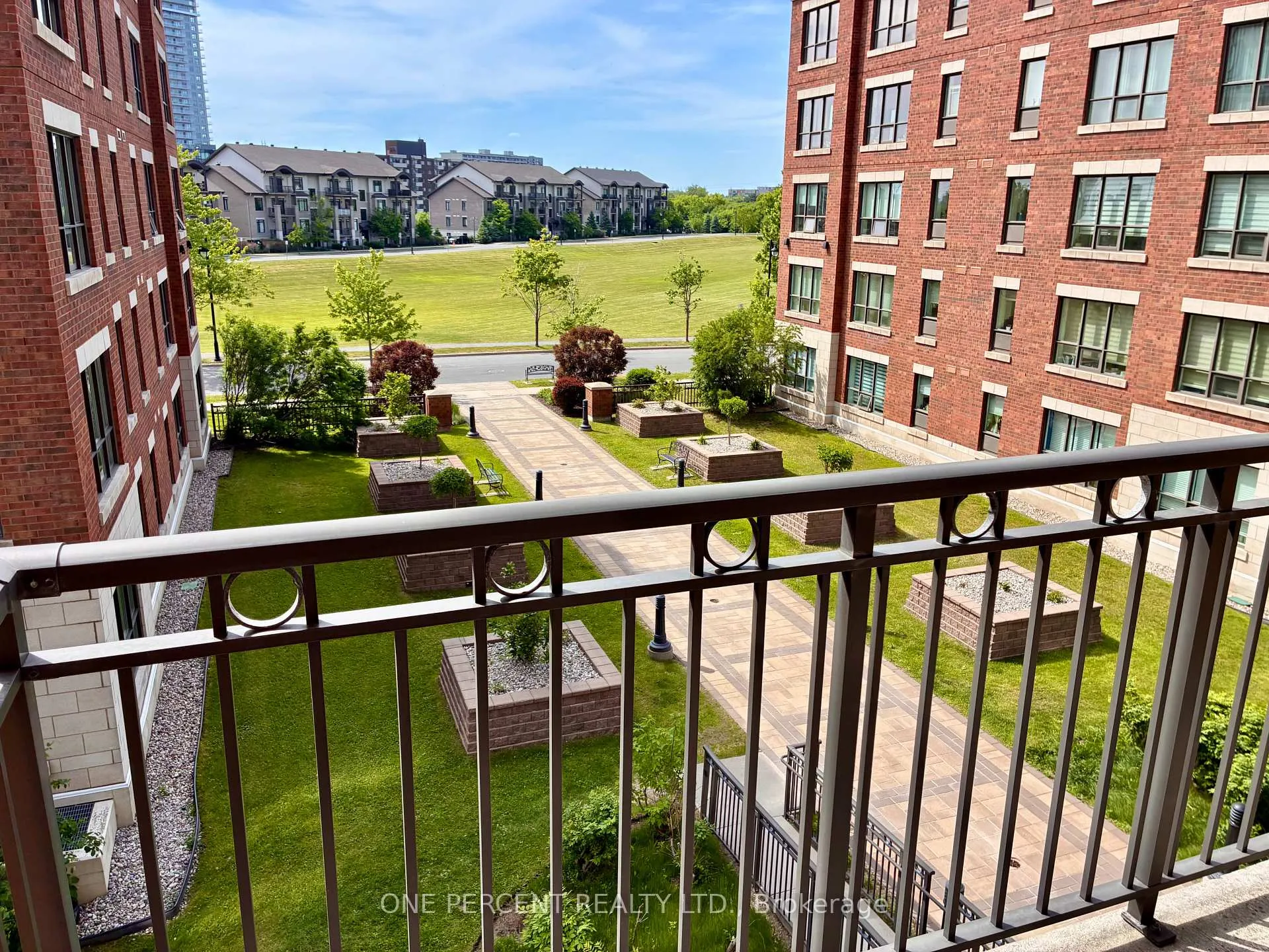Photo 15 of Unit 316, 955 Beauparc Private, Ottawa, Cyrville — HOMEH