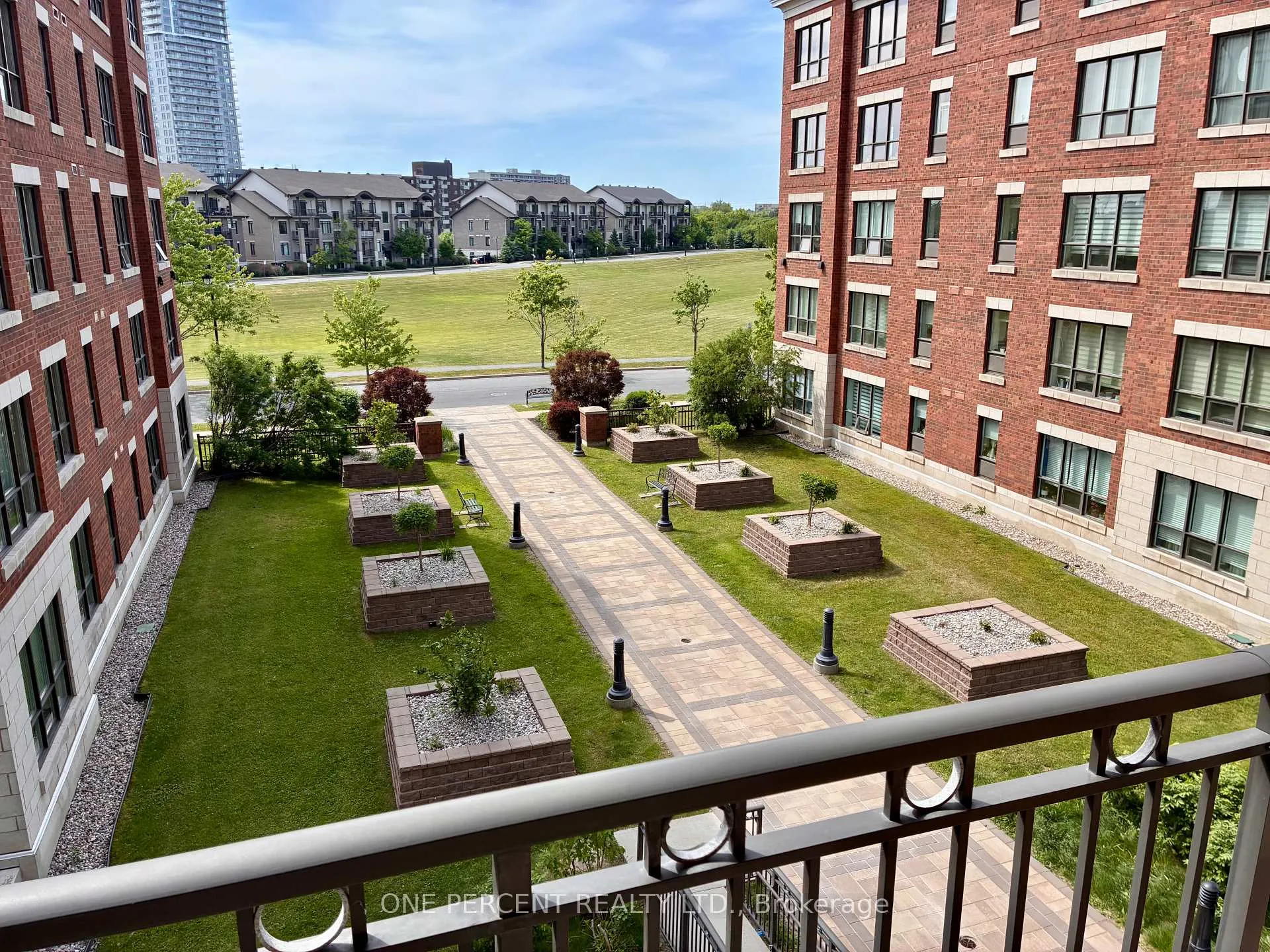 Photo 16 of Unit 316, 955 Beauparc Private, Ottawa, Cyrville — HOMEH