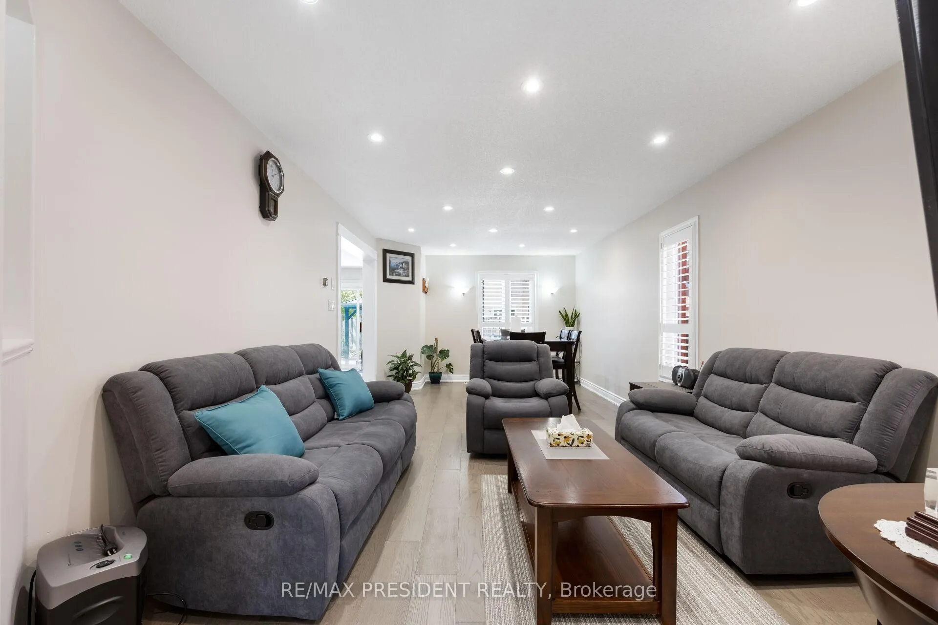 Photo 8 of 64 Orchid Drive, Brampton, Northwest Sandalwood Parkway — HOMEH