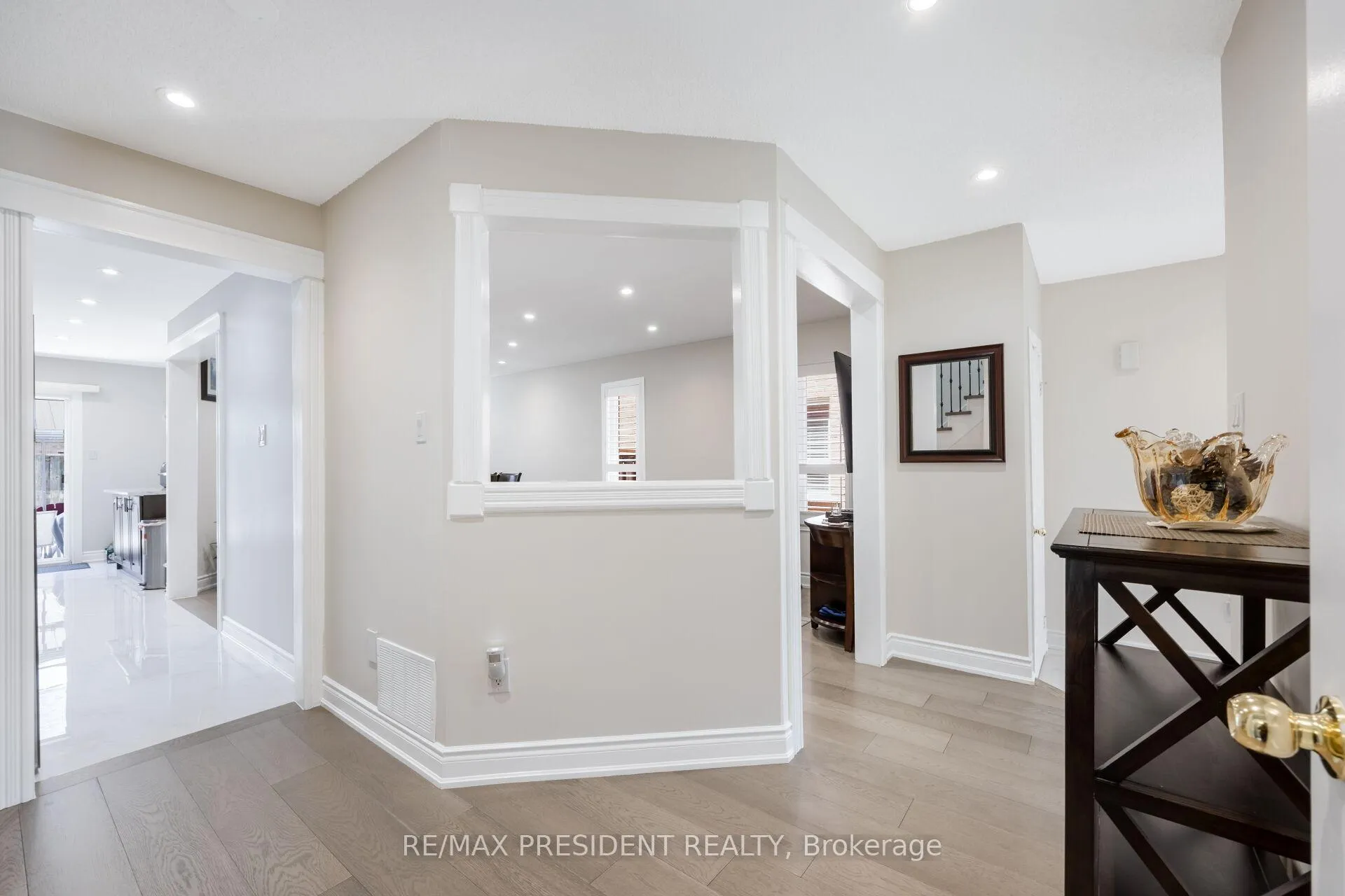 Photo 16 of 64 Orchid Drive, Brampton, Northwest Sandalwood Parkway — HOMEH