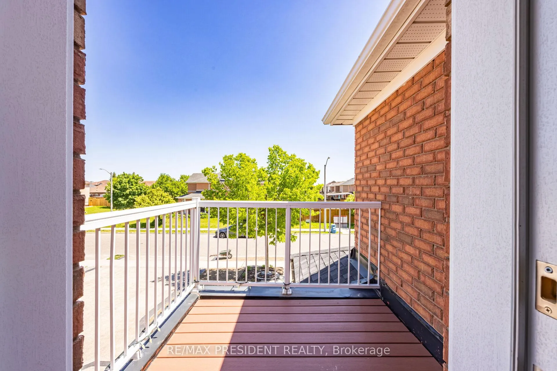 Photo 29 of 64 Orchid Drive, Brampton, Northwest Sandalwood Parkway — HOMEH