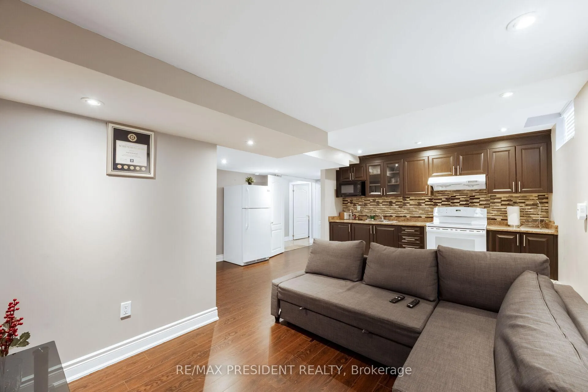 Photo 32 of 64 Orchid Drive, Brampton, Northwest Sandalwood Parkway — HOMEH