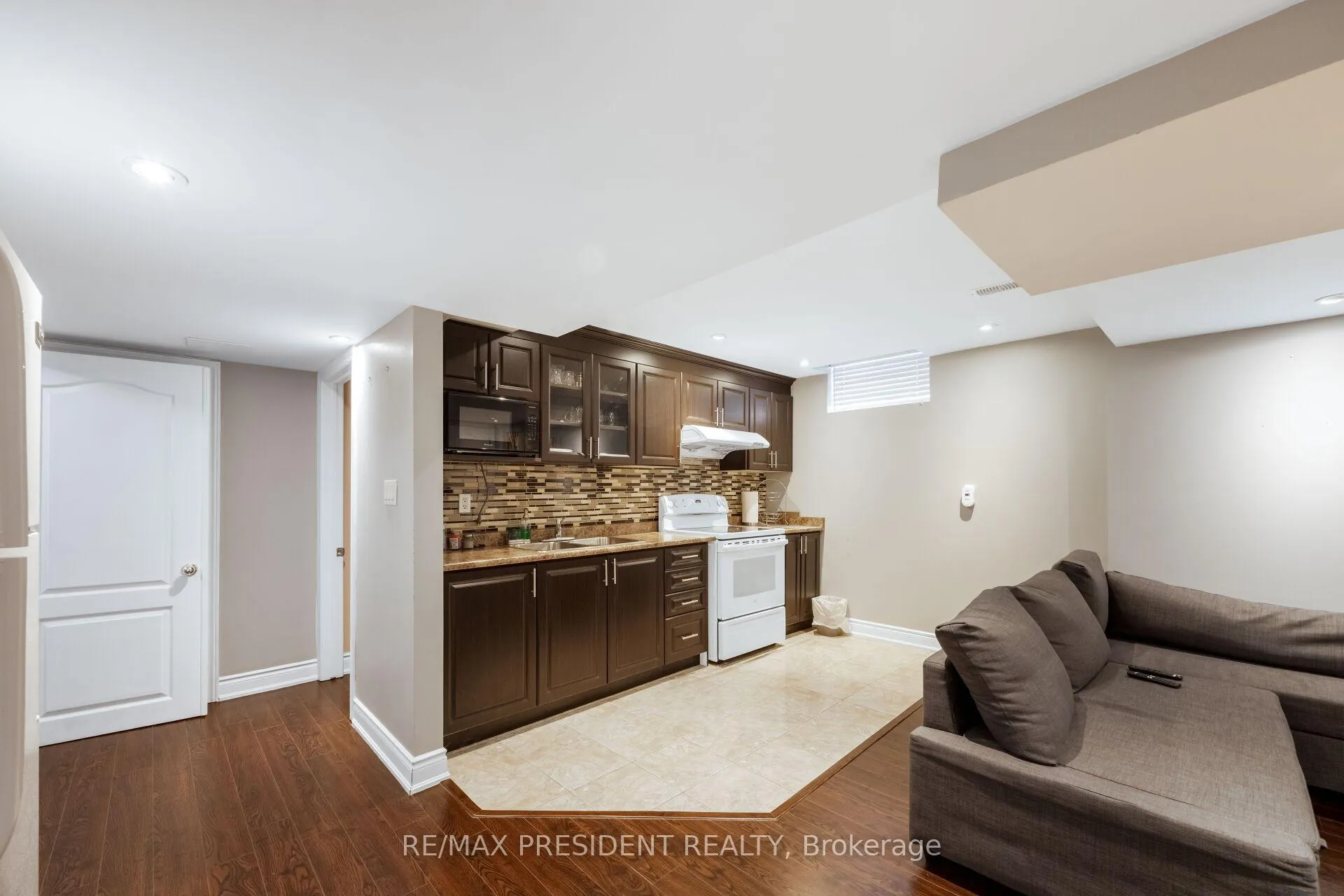 Photo 34 of 64 Orchid Drive, Brampton, Northwest Sandalwood Parkway — HOMEH