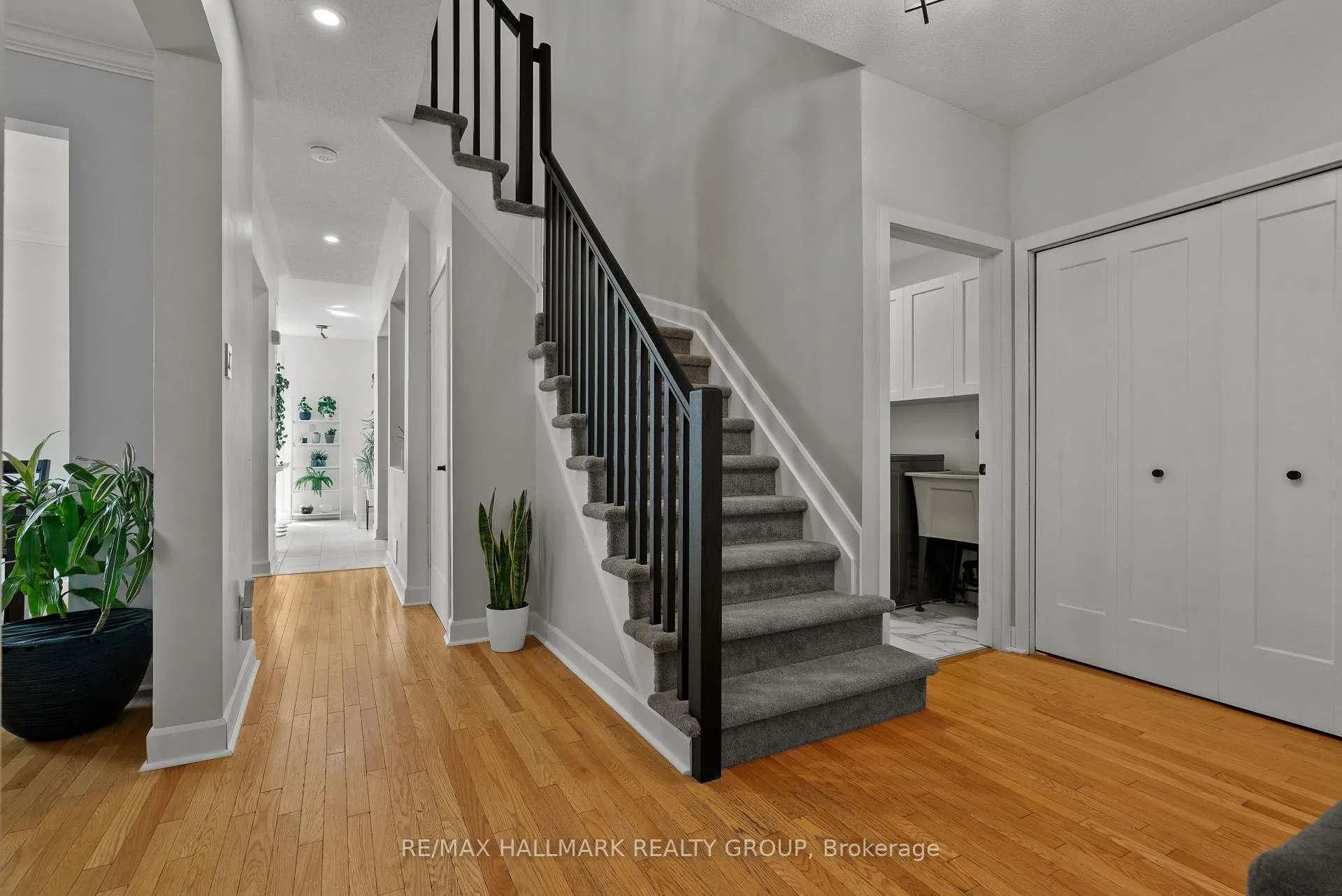 Photo 4 of 65 Alameda Way, Ottawa, Barrhaven - Longfields — HOMEH