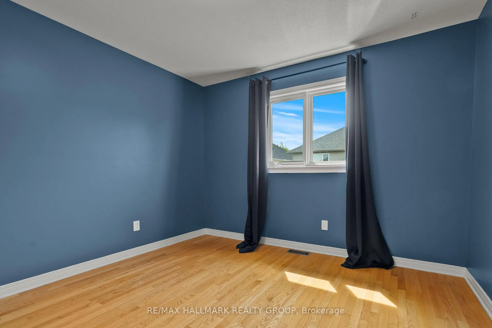 Photo 25 of 65 Alameda Way, Ottawa, Barrhaven - Longfields — HOMEH