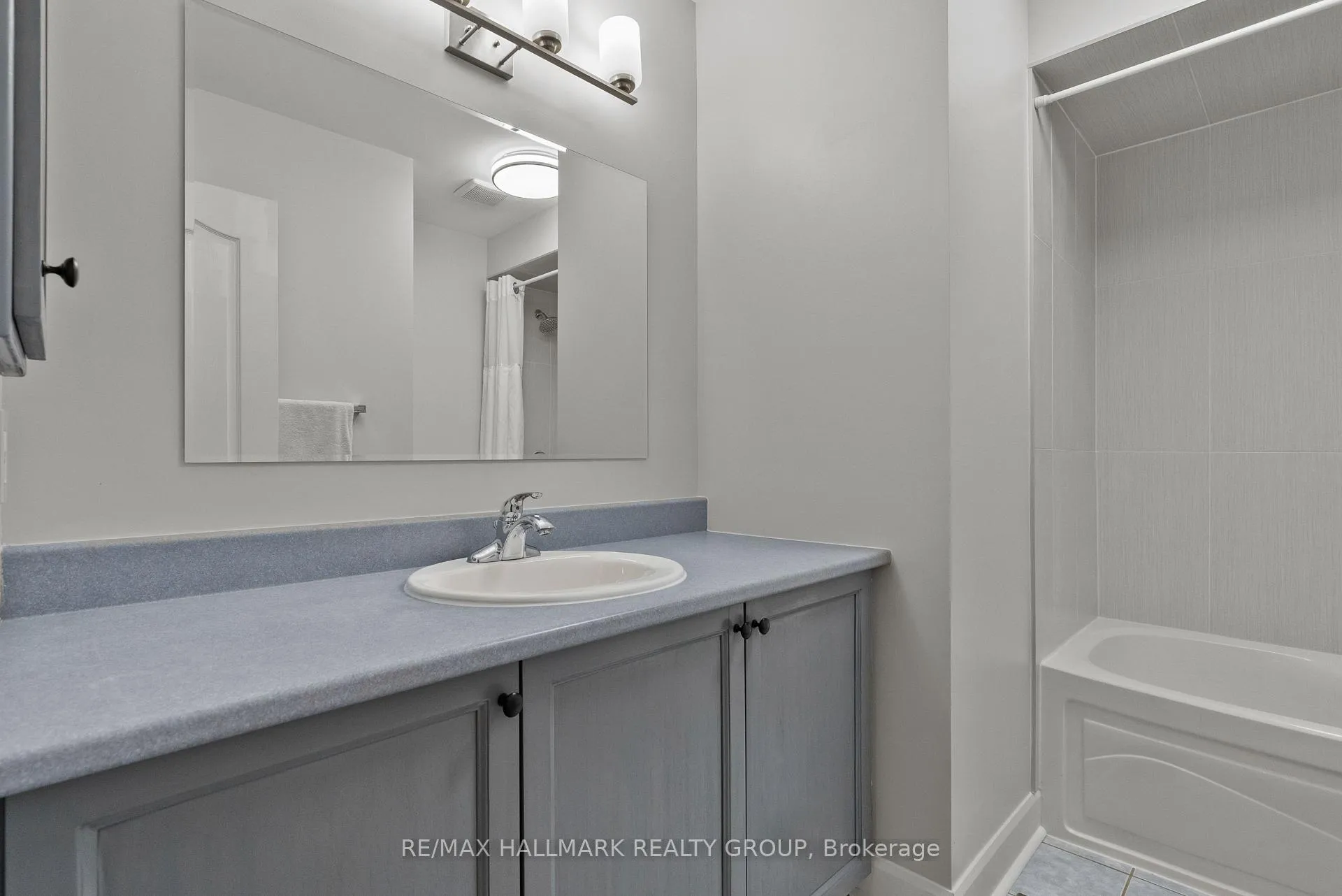 Photo 27 of 65 Alameda Way, Ottawa, Barrhaven - Longfields — HOMEH