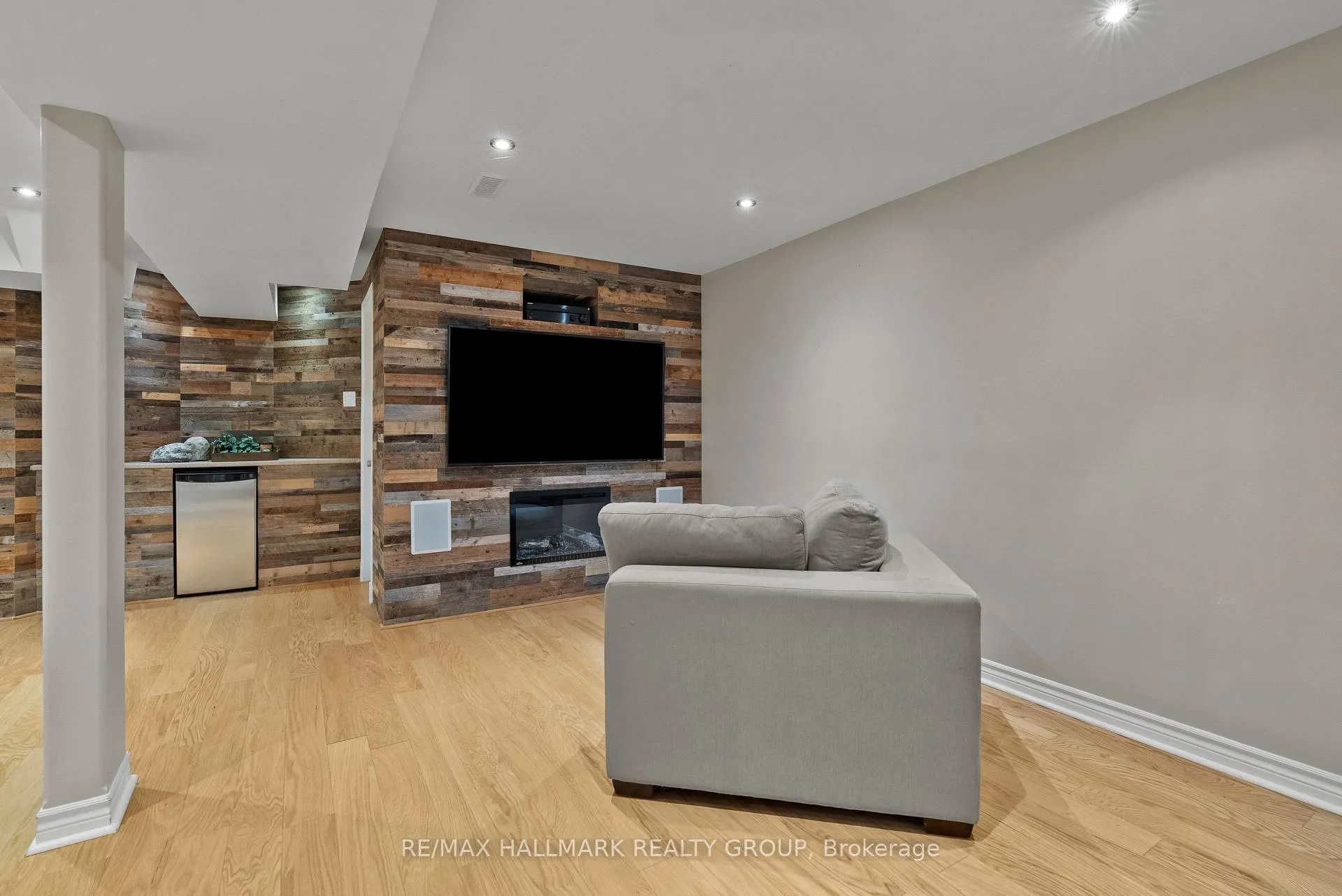Photo 30 of 65 Alameda Way, Ottawa, Barrhaven - Longfields — HOMEH