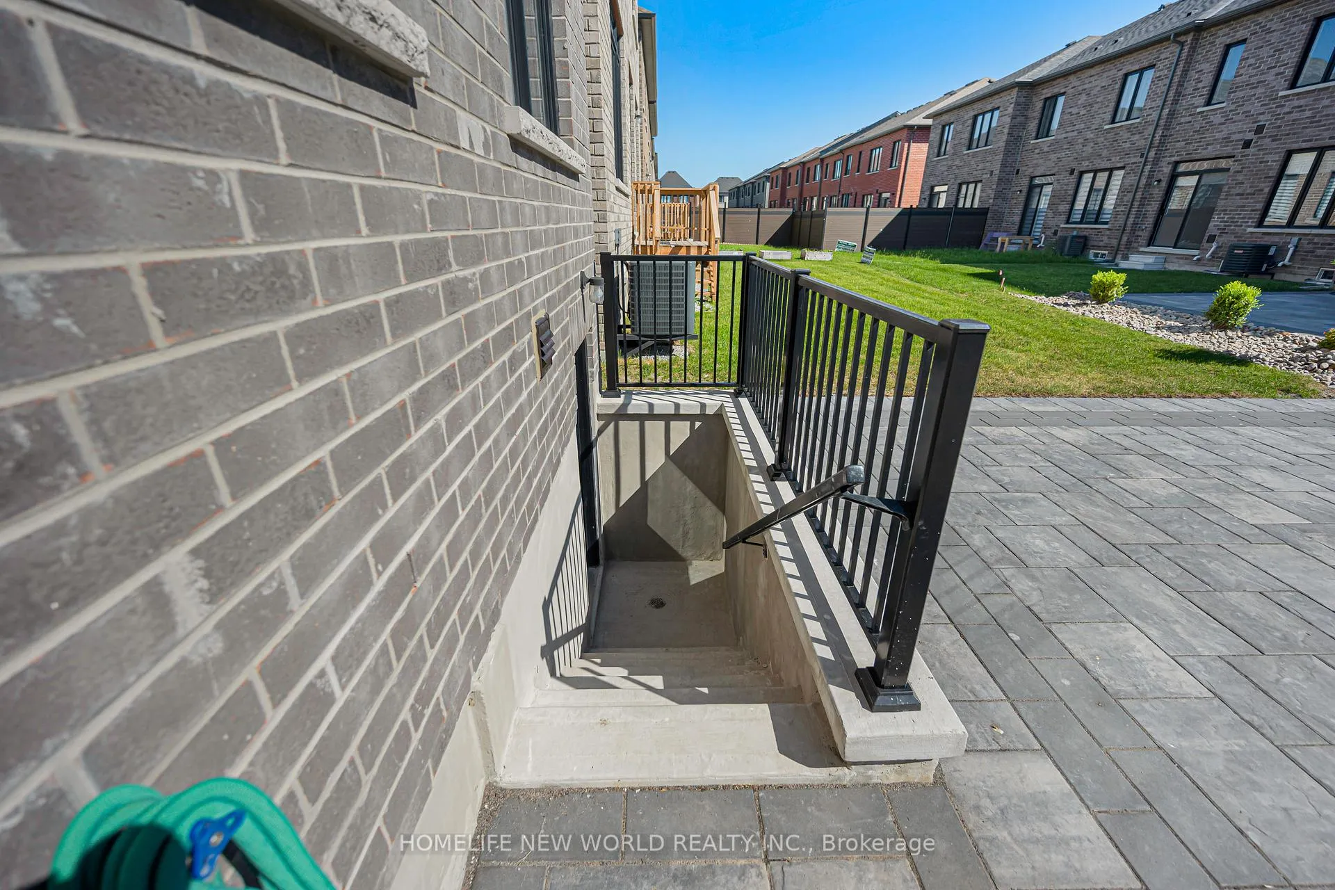 Photo 23 of 80 weslock Crescent, Aurora, Bayview Northeast — HOMEH