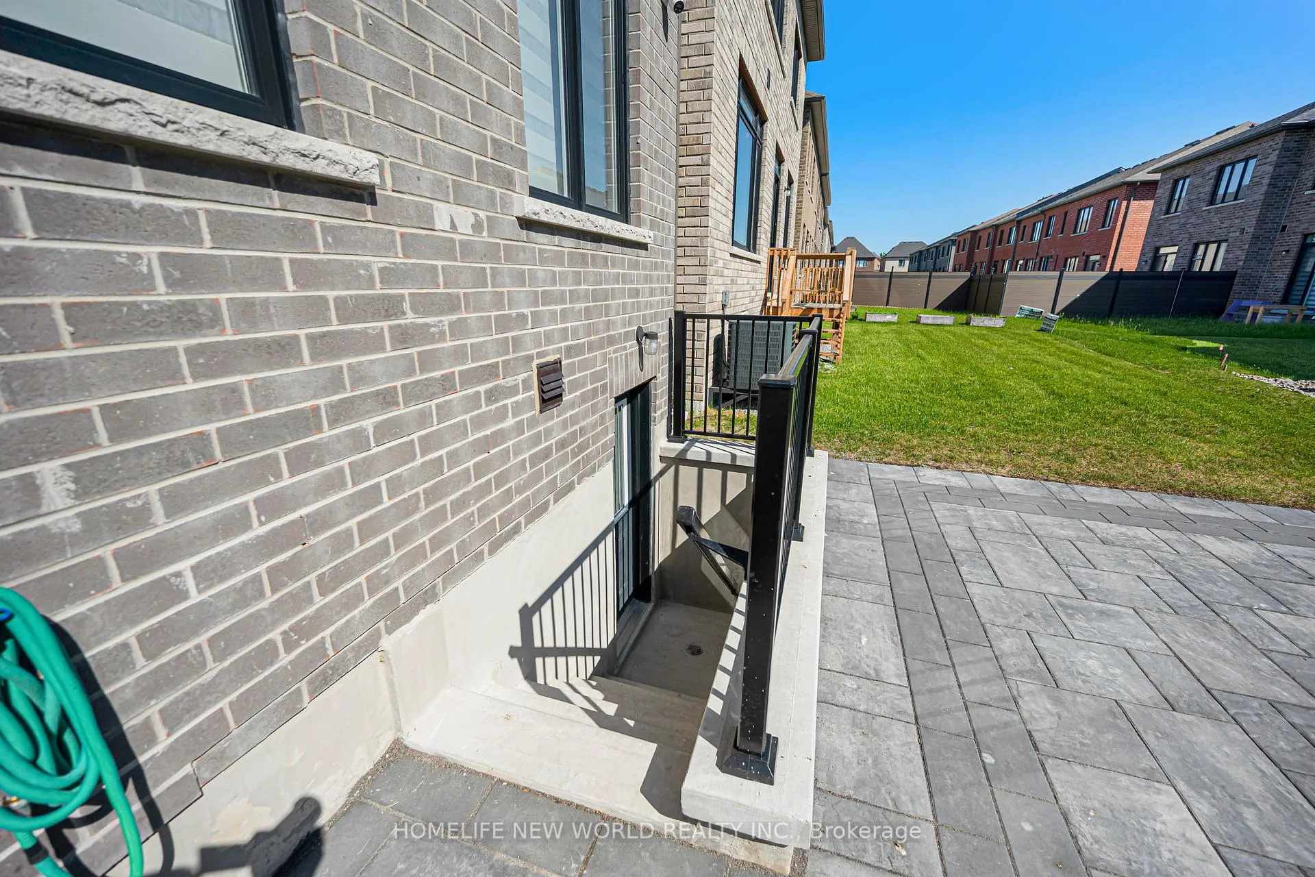 Photo 25 of 80 weslock Crescent, Aurora, Bayview Northeast — HOMEH
