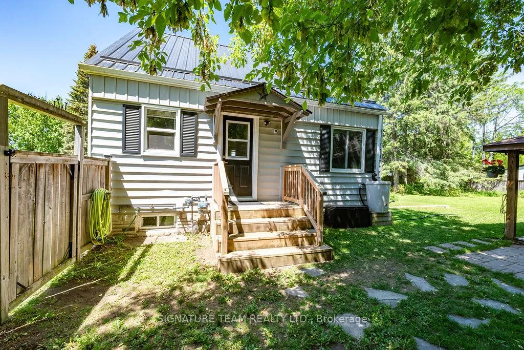 Photo 11 of 301 Chamberlain Street, Pembroke — HOMEH
