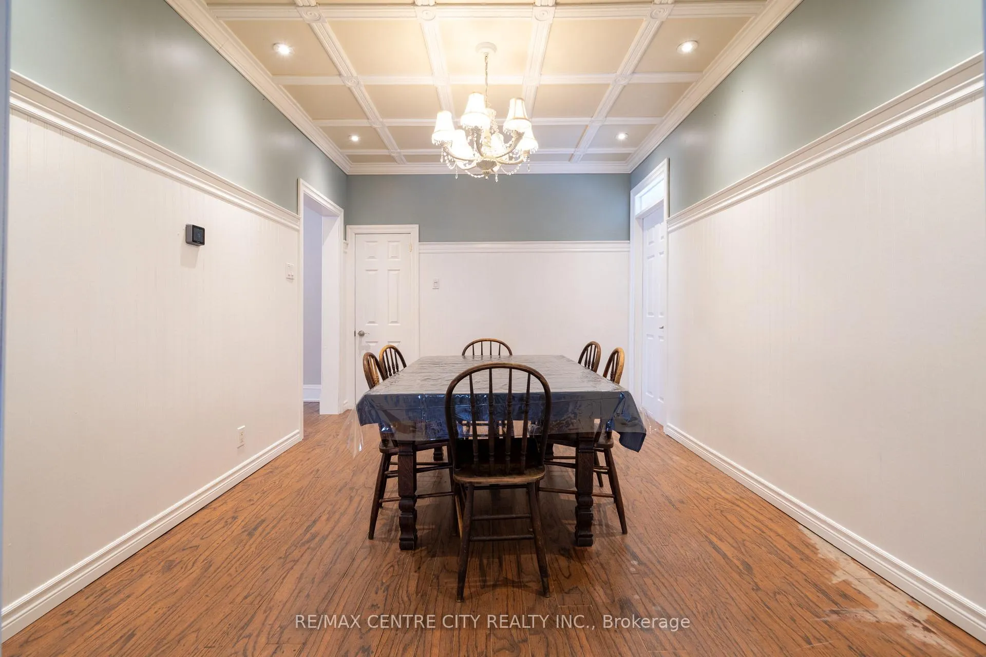 Photo 15 of 182 Victoria Street, Southwest Middlesex, Glencoe — HOMEH
