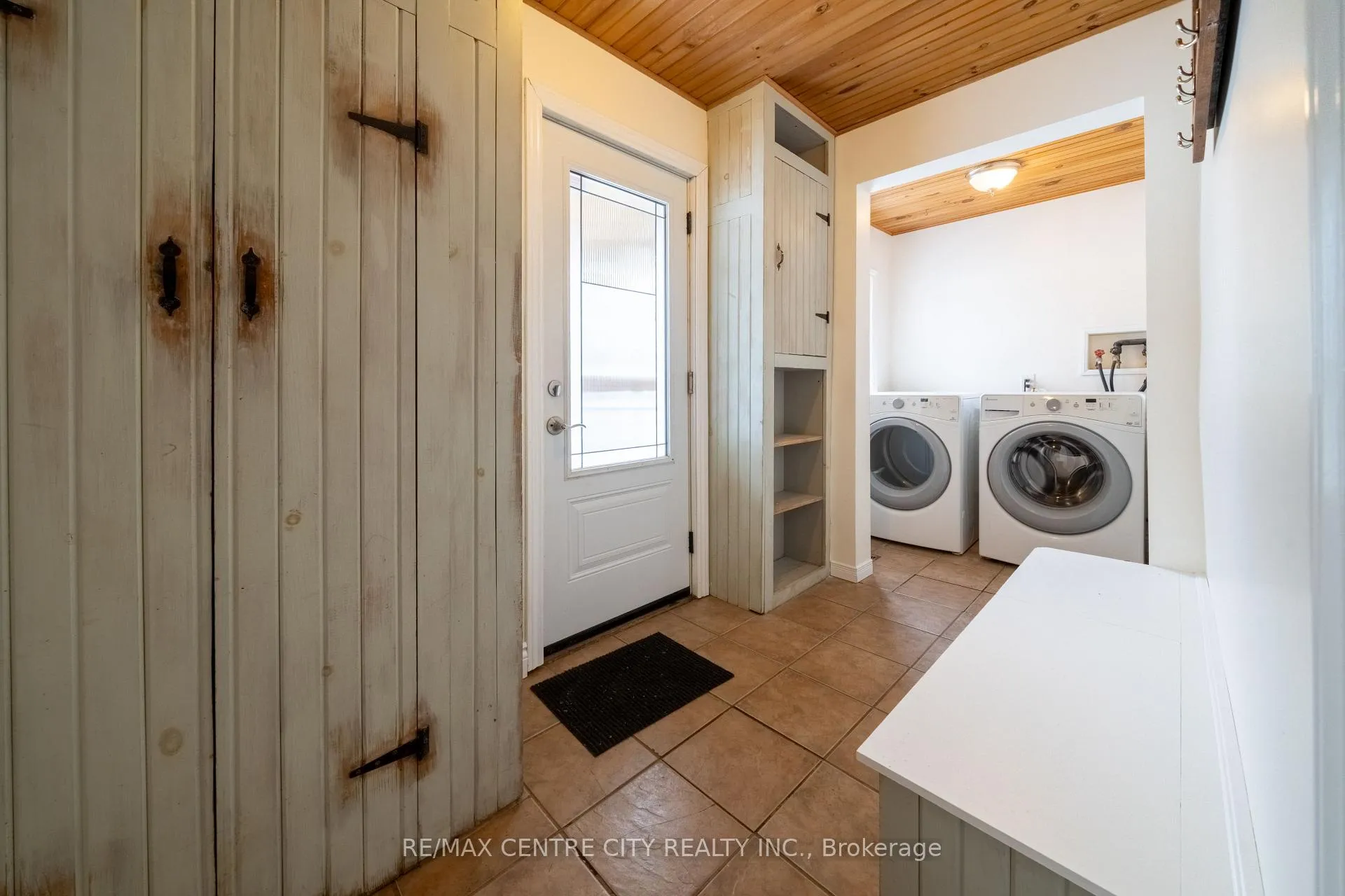 Photo 23 of 182 Victoria Street, Southwest Middlesex, Glencoe — HOMEH
