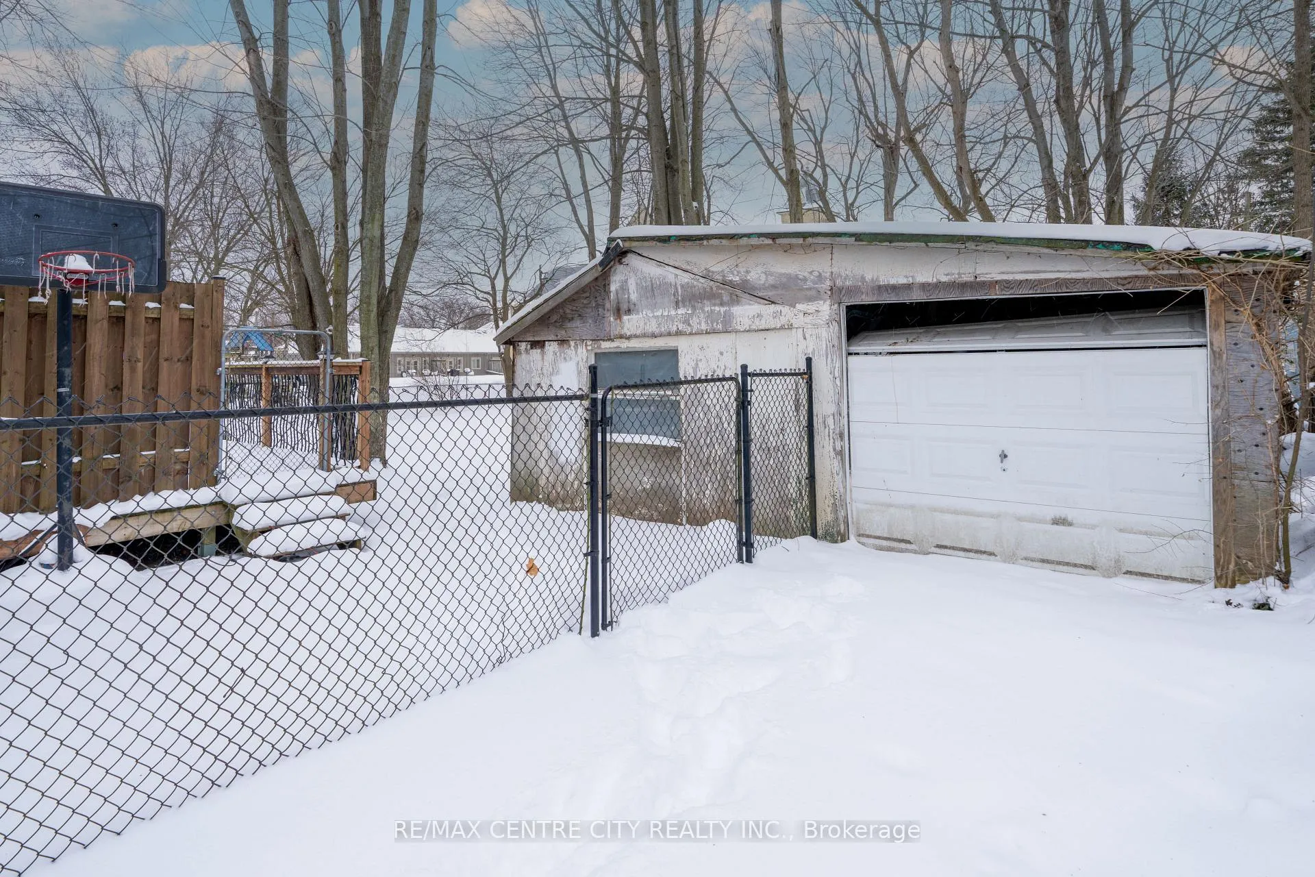 Photo 25 of 182 Victoria Street, Southwest Middlesex, Glencoe — HOMEH