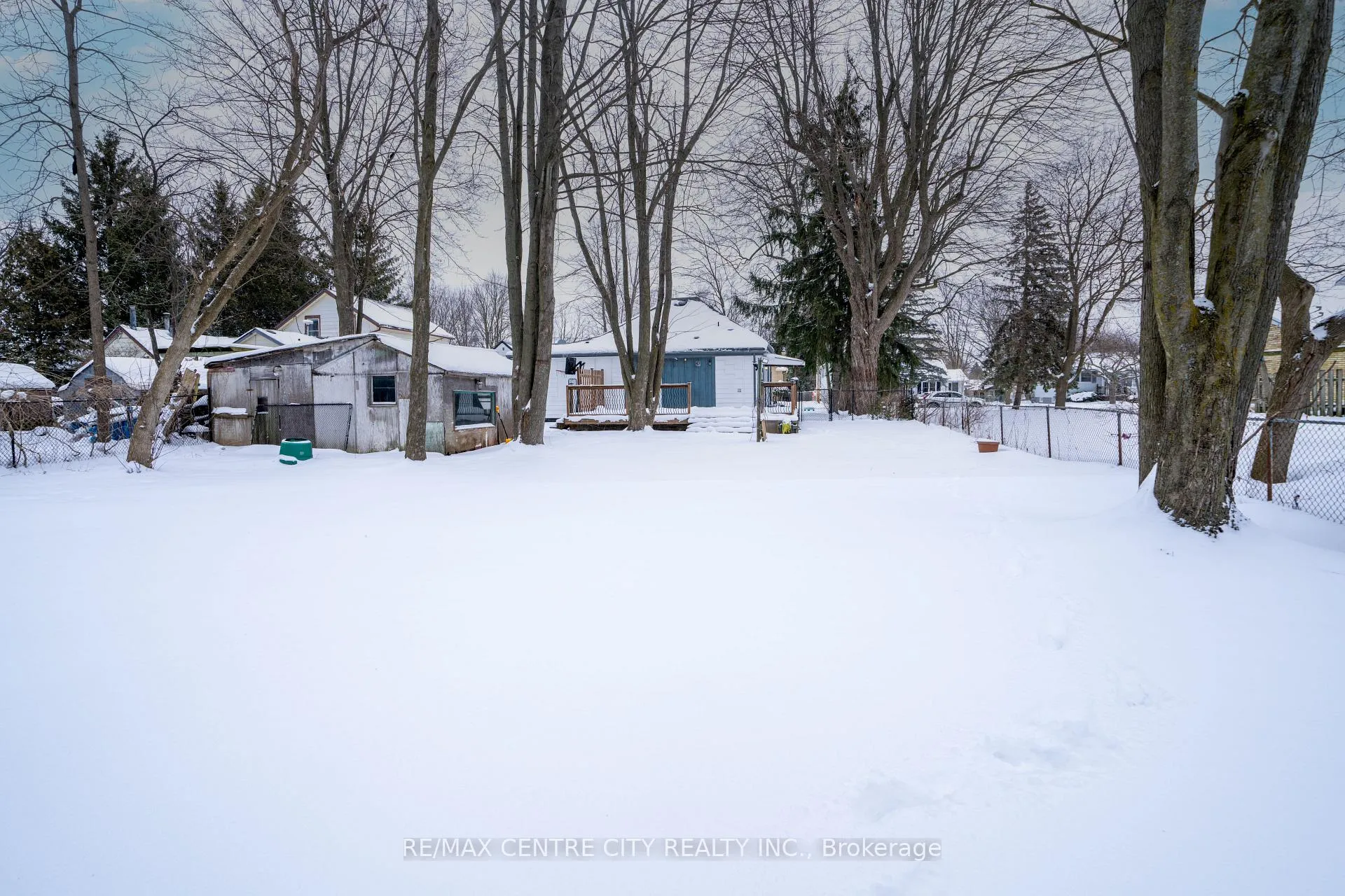 Photo 32 of 182 Victoria Street, Southwest Middlesex, Glencoe — HOMEH