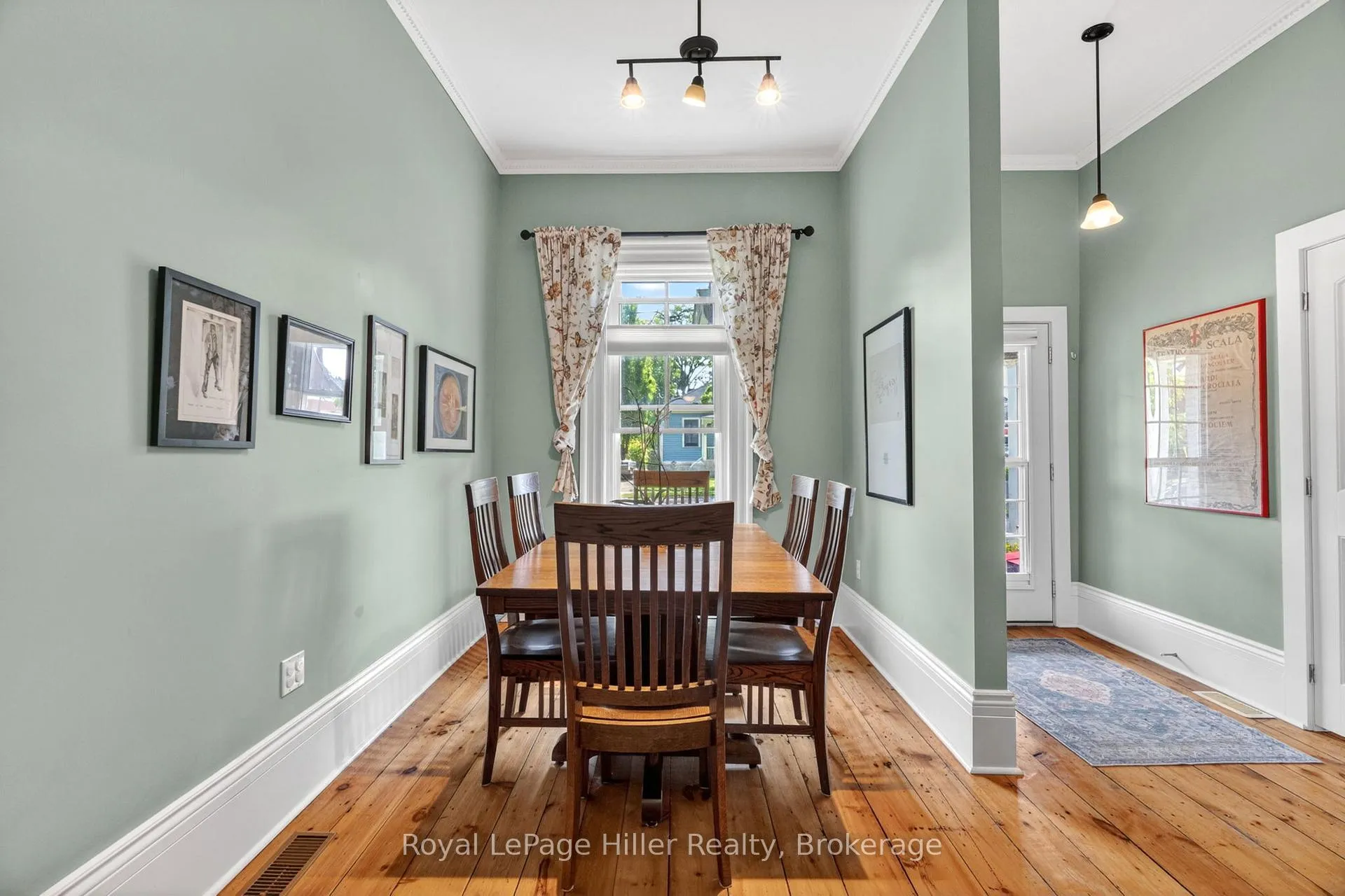 Photo 6 of 34 Bay Street, Stratford — HOMEH